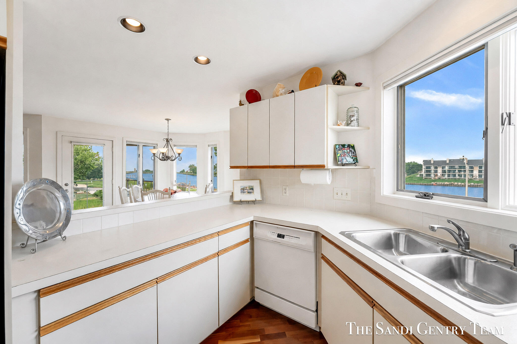 820 S Harbor Drive 5 Property Photo 15