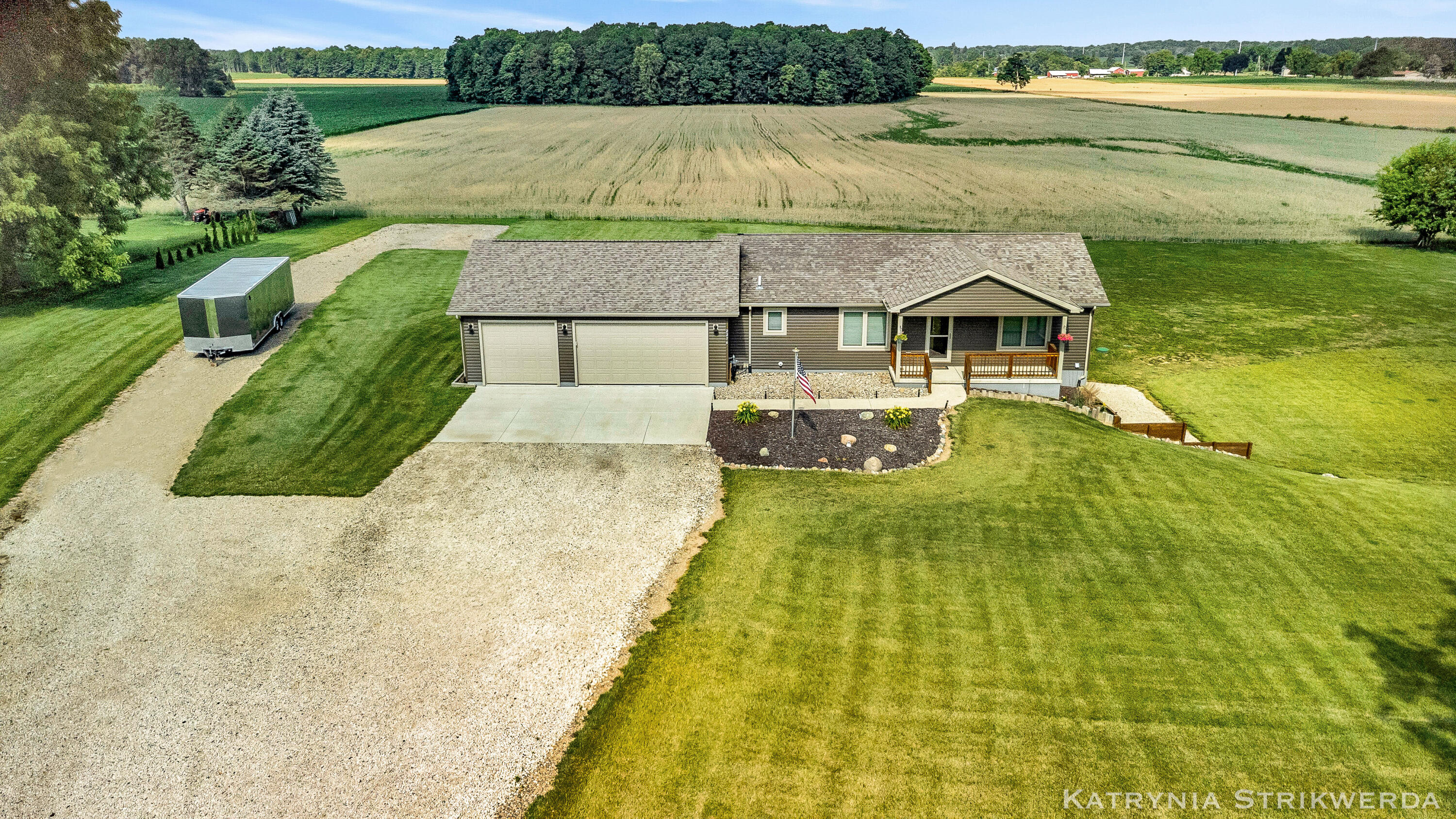 2256 S Cochran Road Property Photo 1
