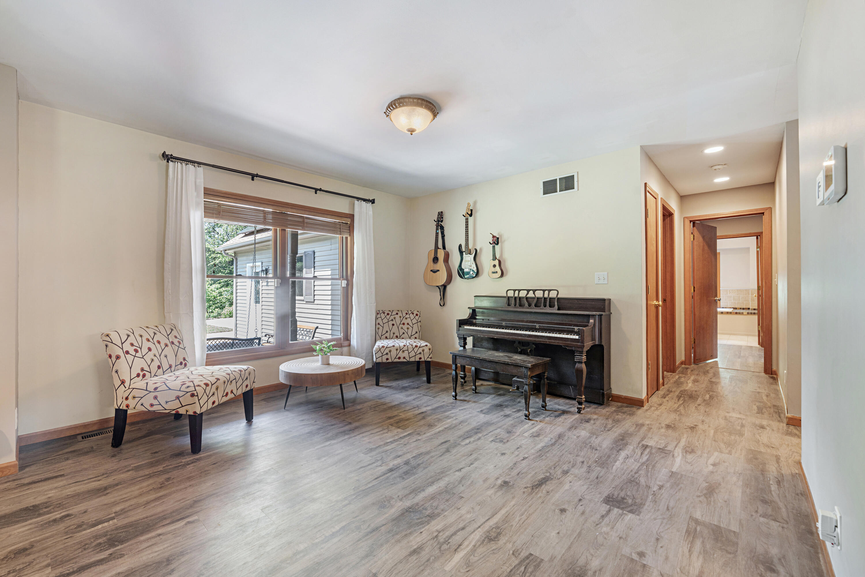 87 67th Street Property Photo 7