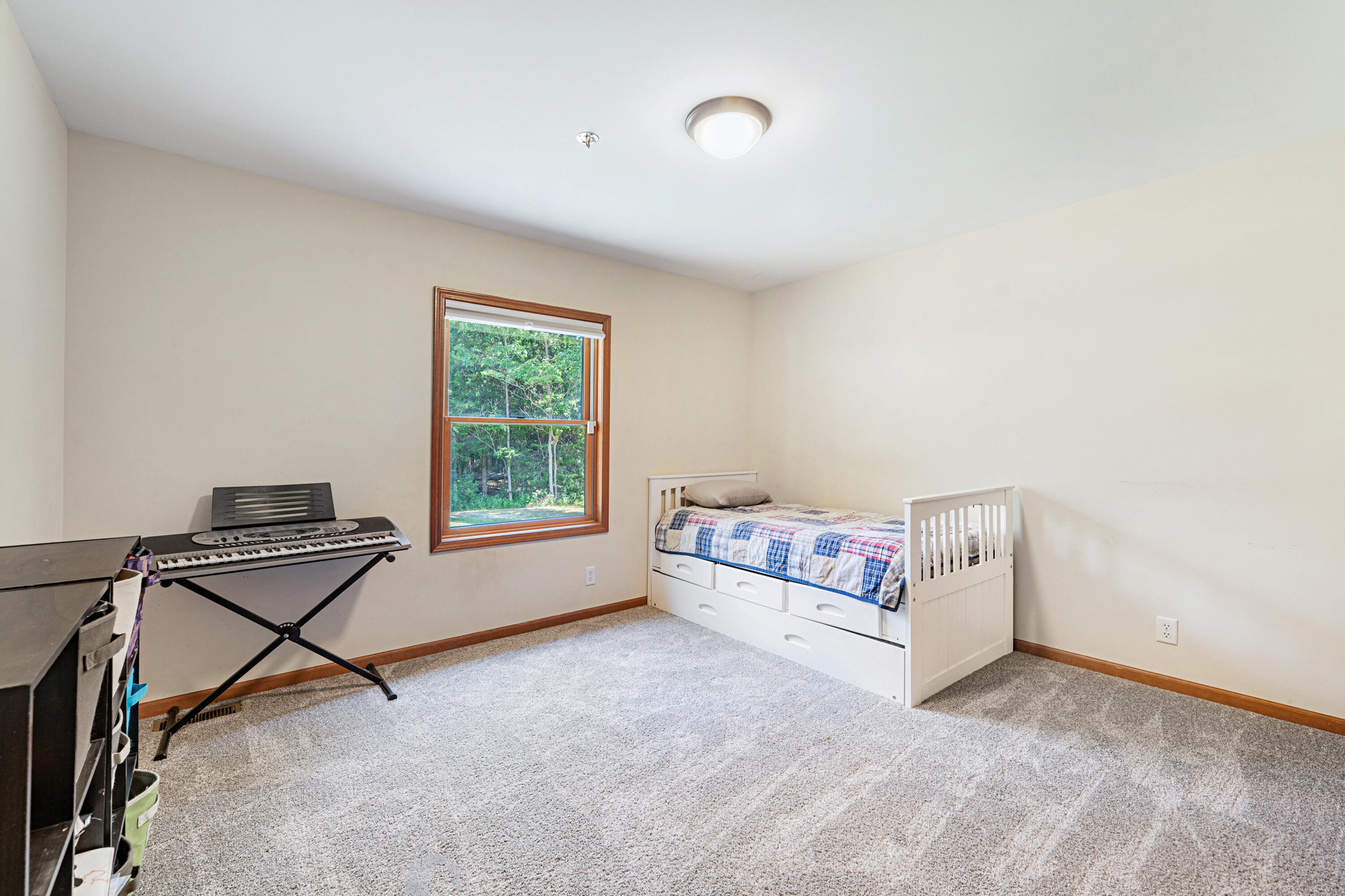 87 67th Street Property Photo 17