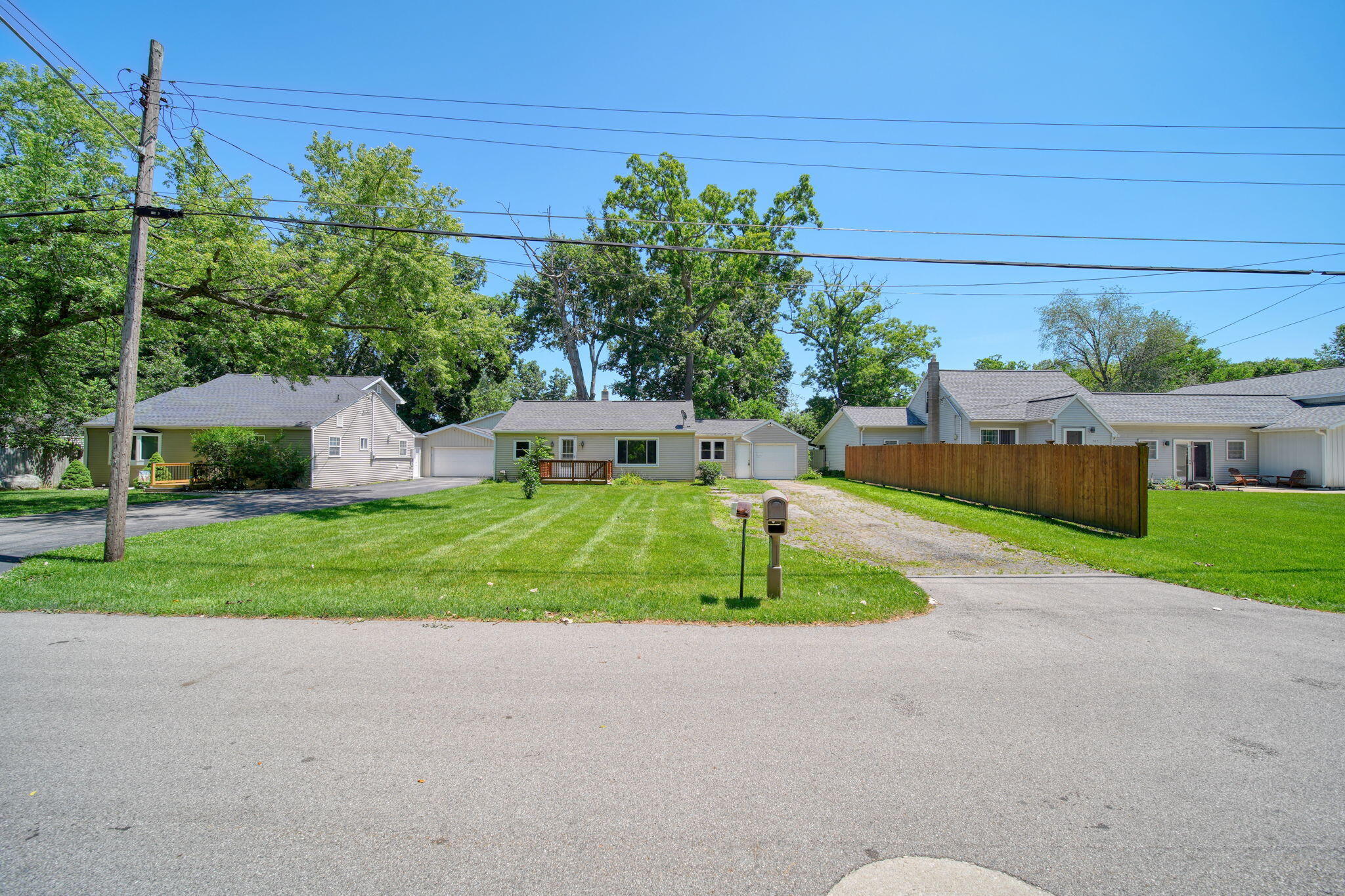 315 Kenneth Street Property Photo 2