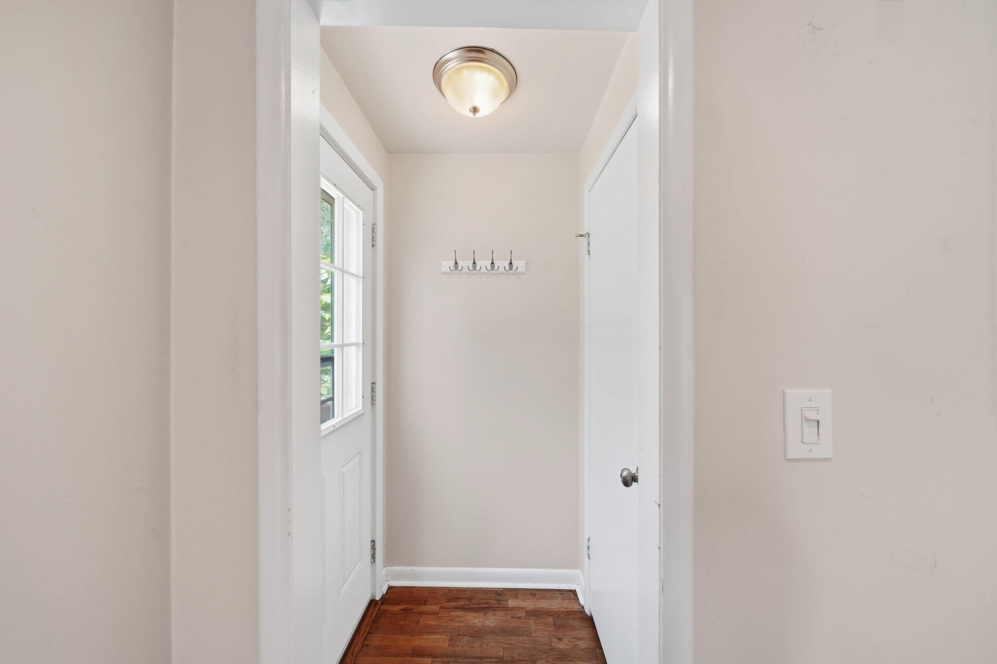315 Kenneth Street Property Photo 7