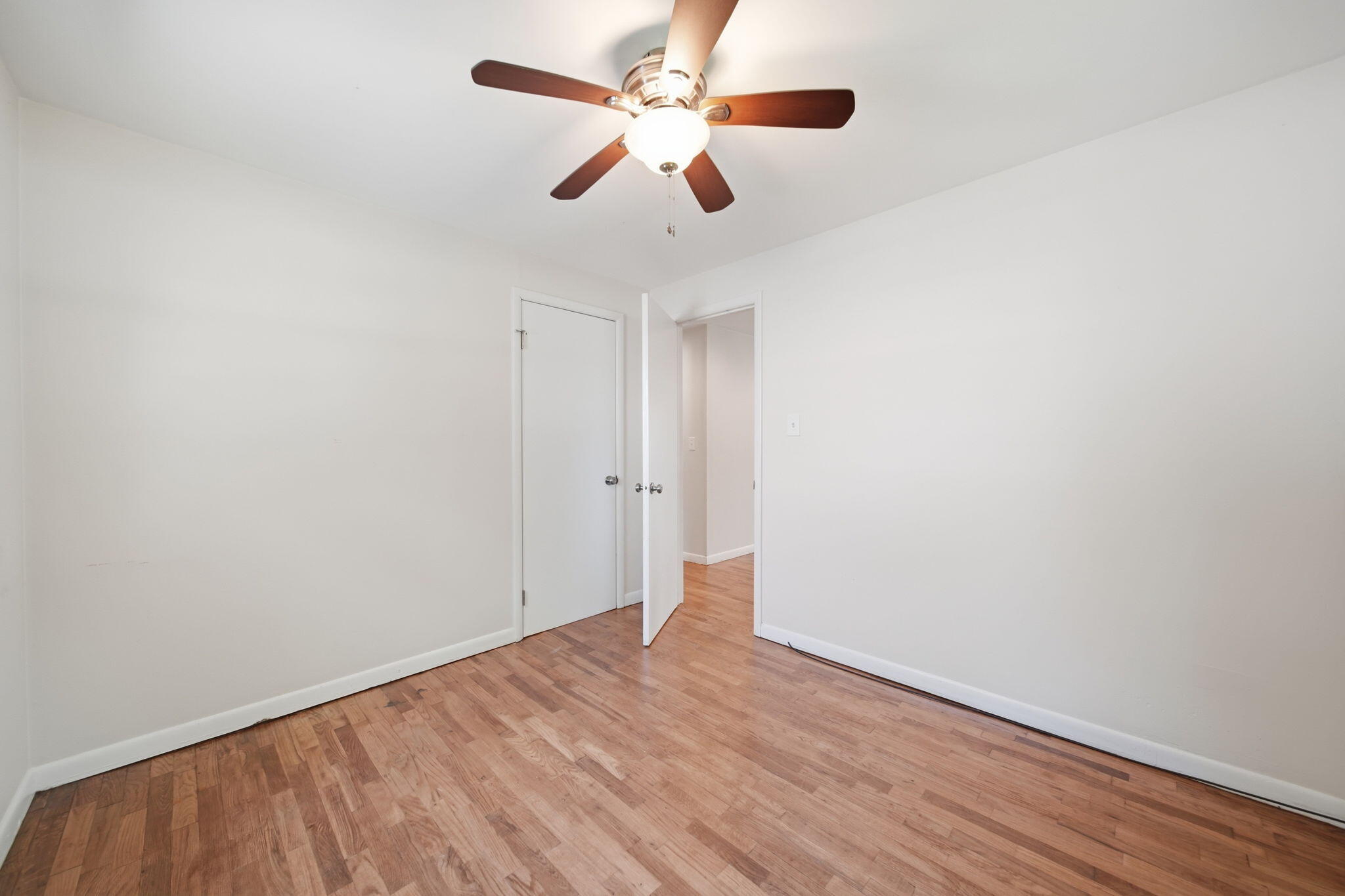 315 Kenneth Street Property Photo 16