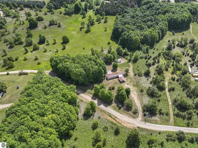 4622 Vista Valley Trail Property Photo 2