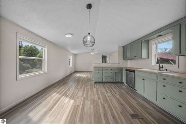 4622 Vista Valley Trail Property Photo 14
