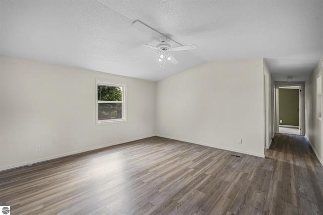 4622 Vista Valley Trail Property Photo 17