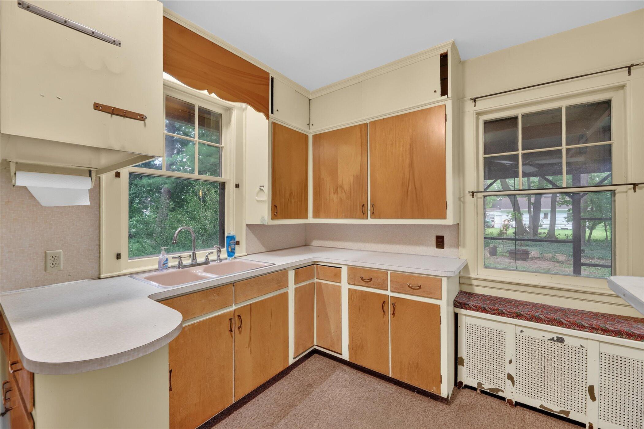 1124 Ashley Drive Property Photo 16