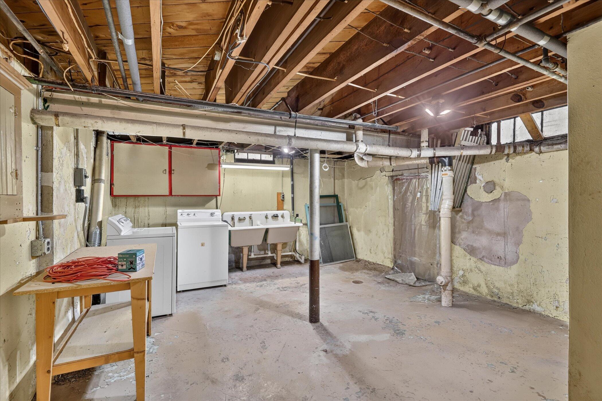 1124 Ashley Drive Property Photo 37