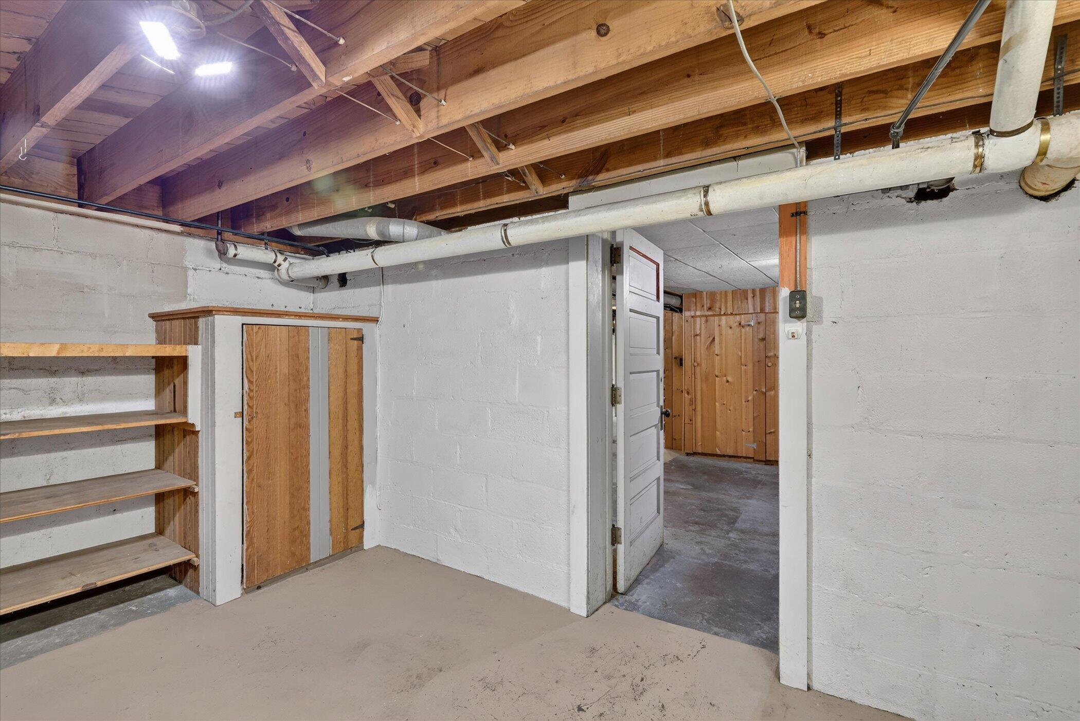 1124 Ashley Drive Property Photo 40