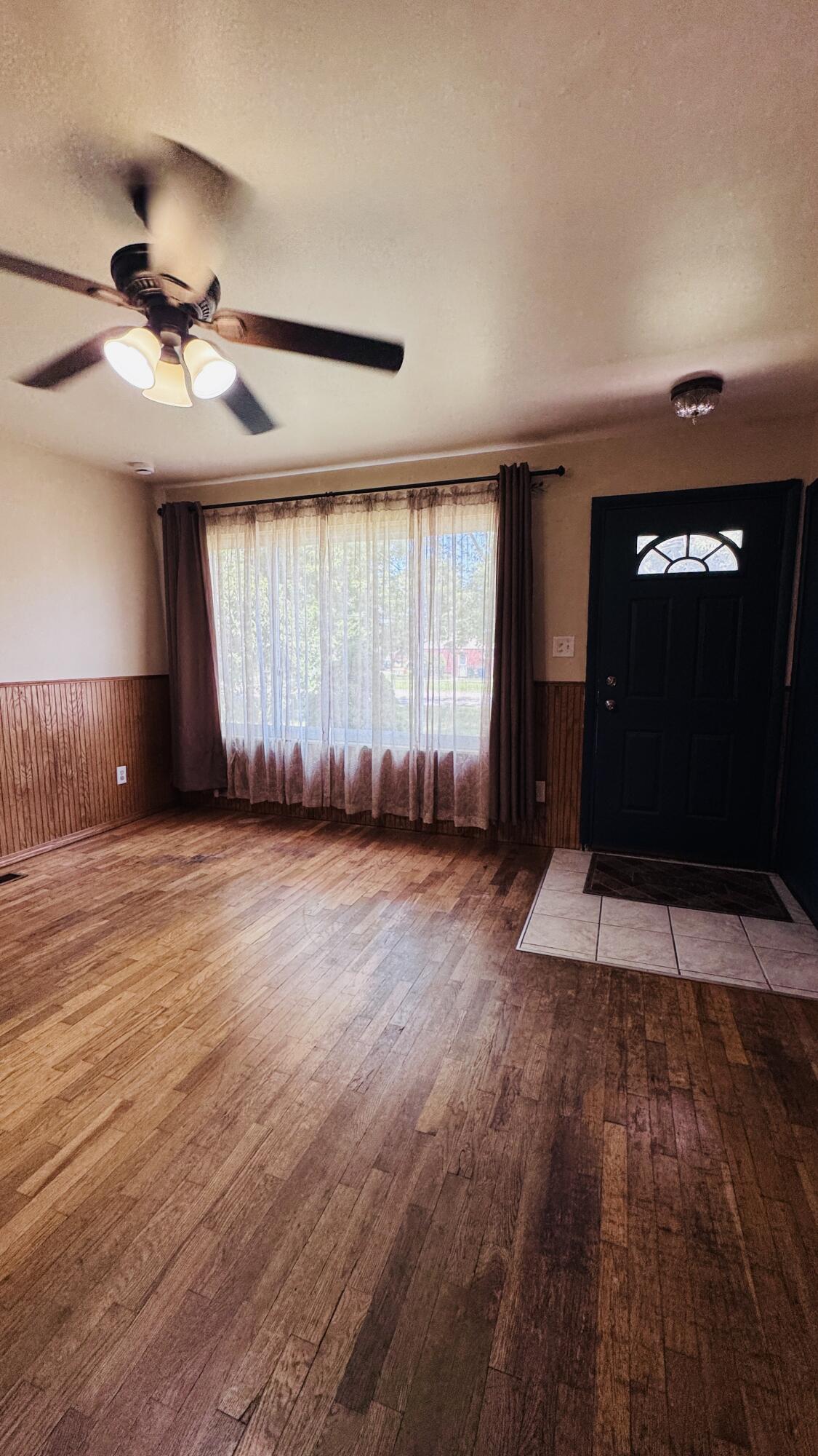 820 S Venoy Road Property Photo 4