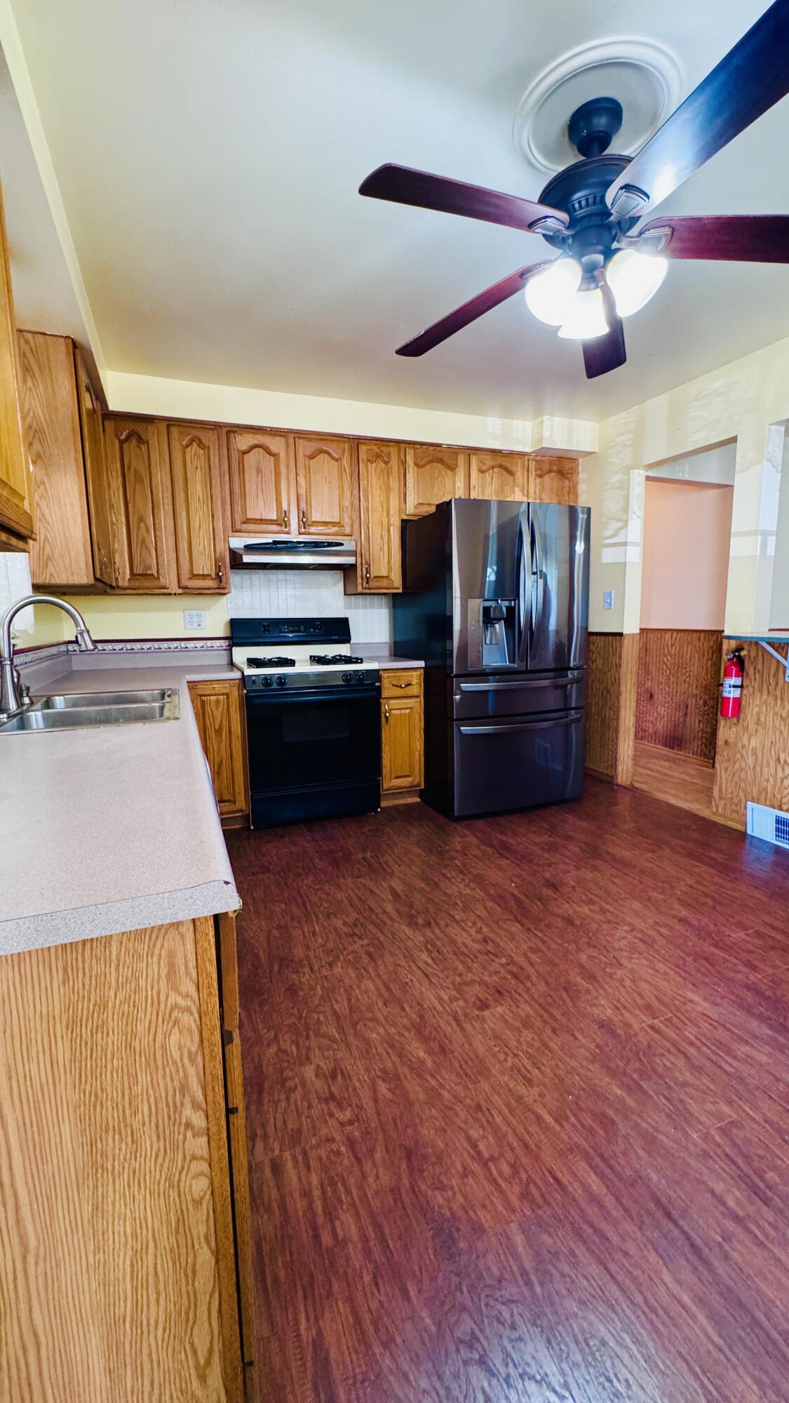 820 S Venoy Road Property Photo 5