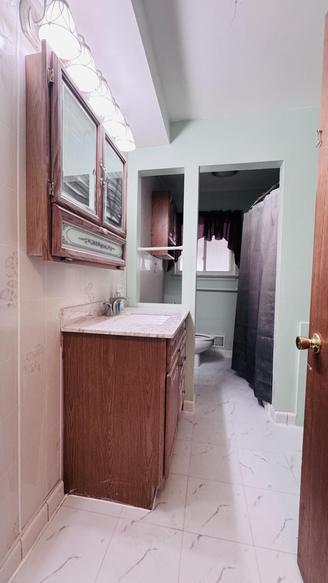 820 S Venoy Road Property Photo 10