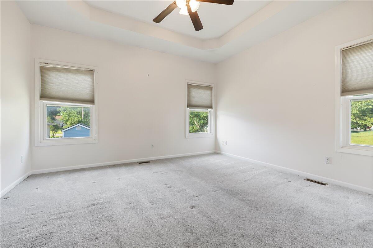 330 Baker Street Property Photo 11