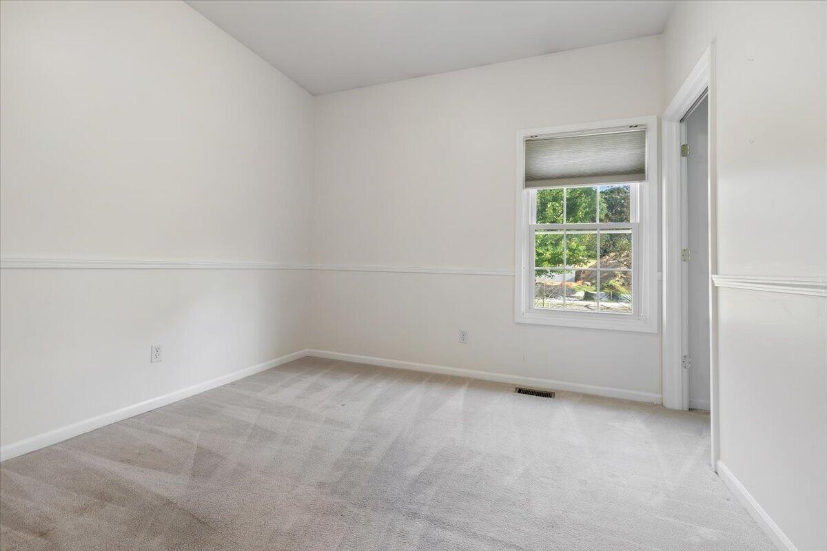 330 Baker Street Property Photo 15