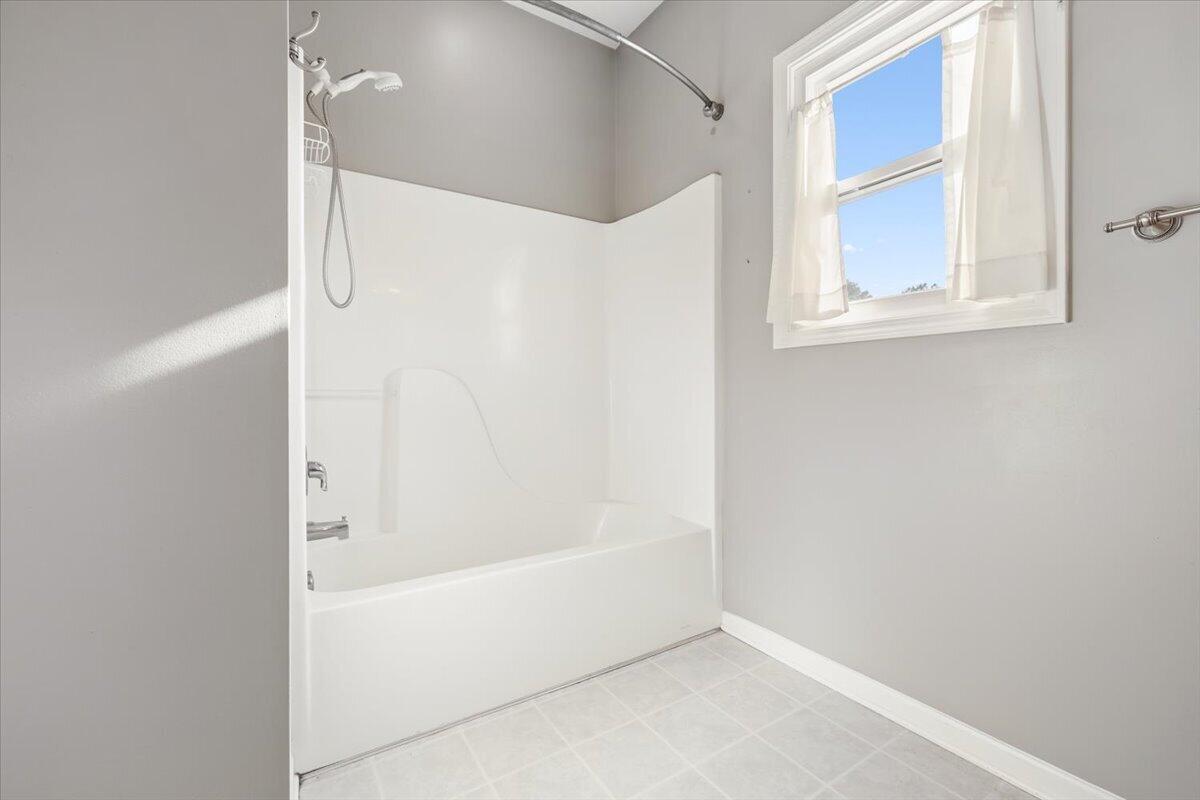 330 Baker Street Property Photo 18