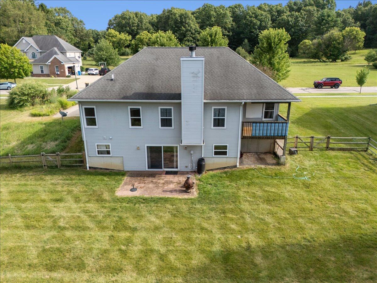 330 Baker Street Property Photo 25