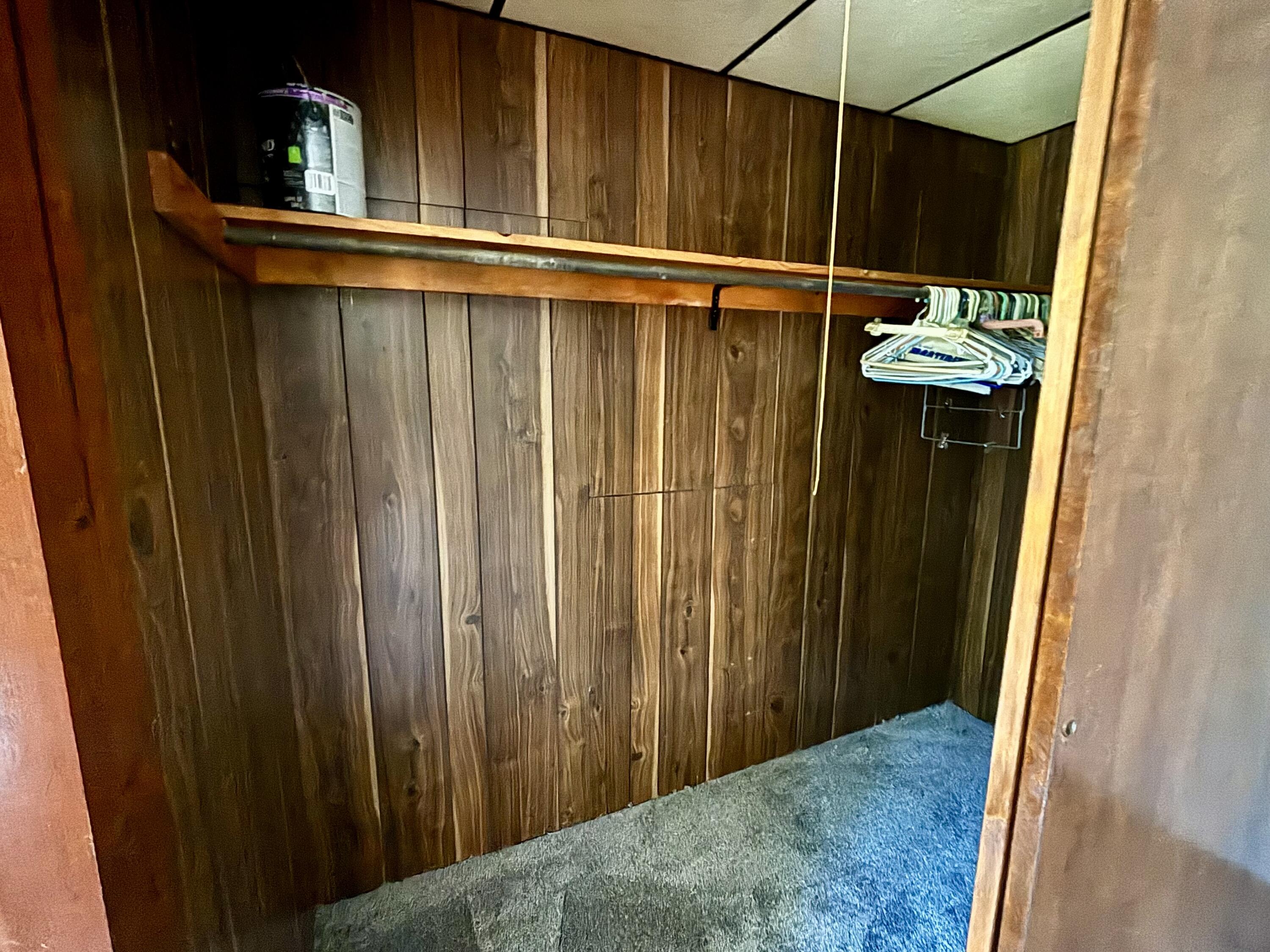 2594 S Forman Road Property Photo 20