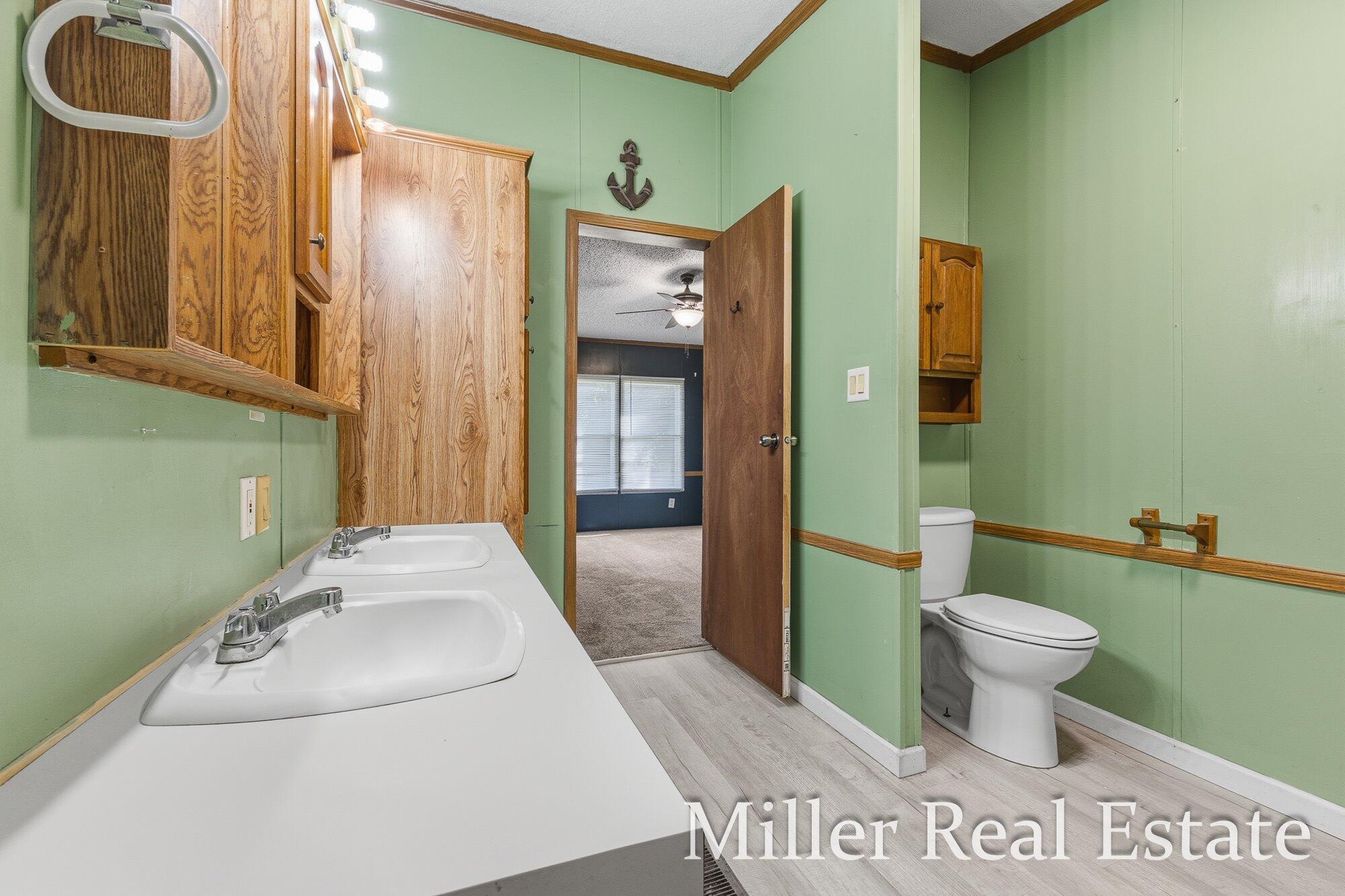 12780 North Avenue Property Photo 13