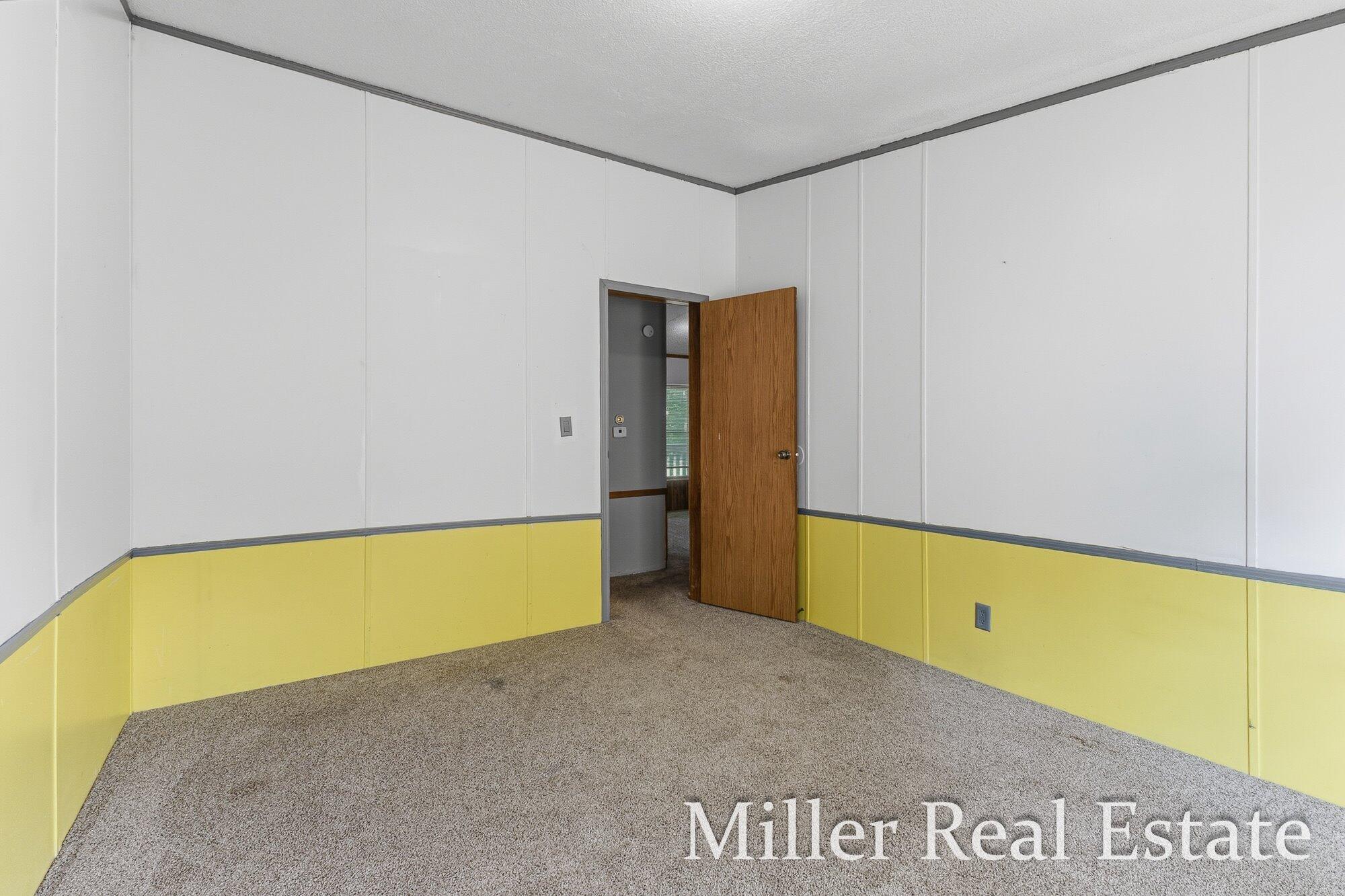 12780 North Avenue Property Photo 16