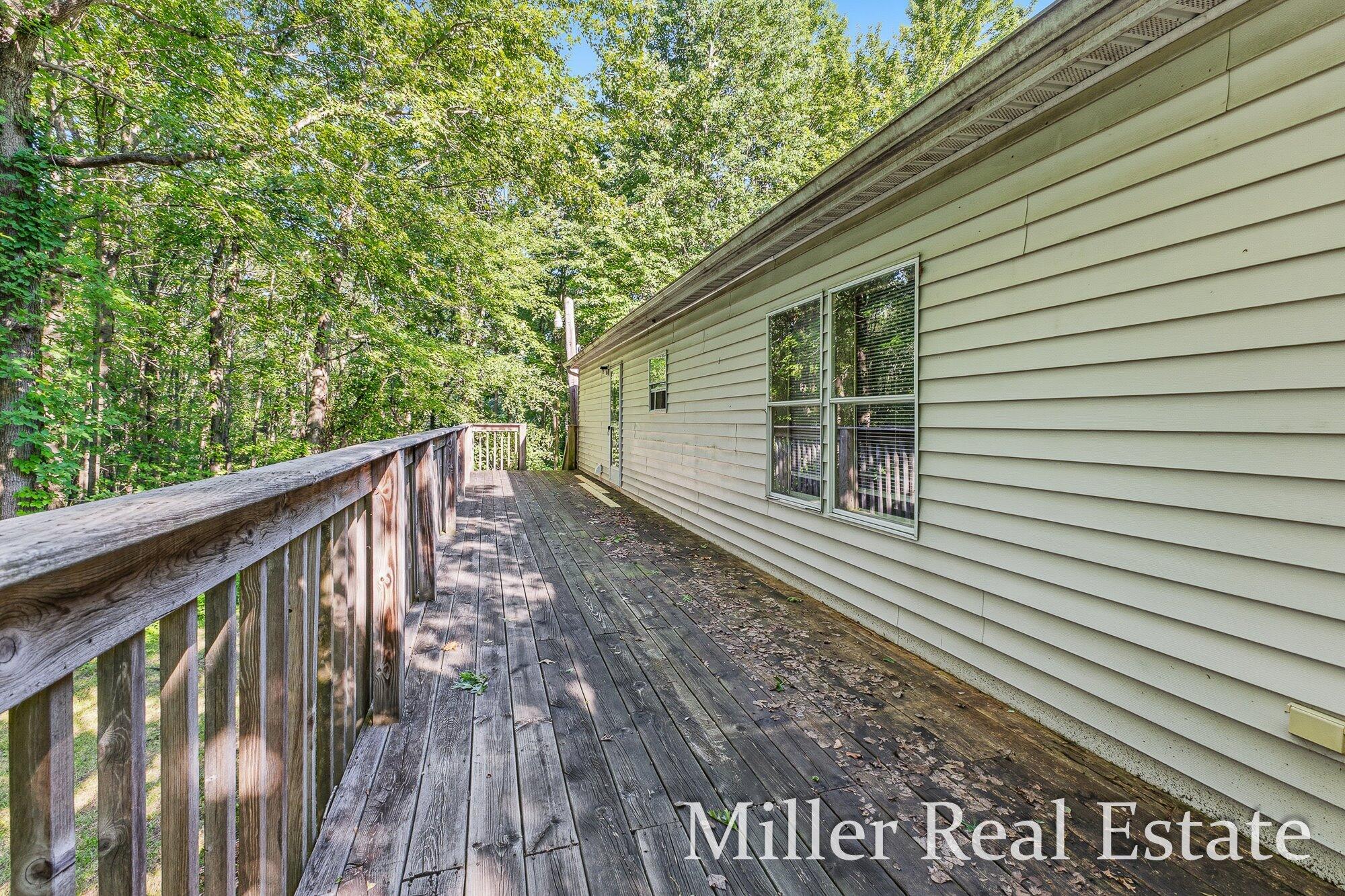 12780 North Avenue Property Photo 26