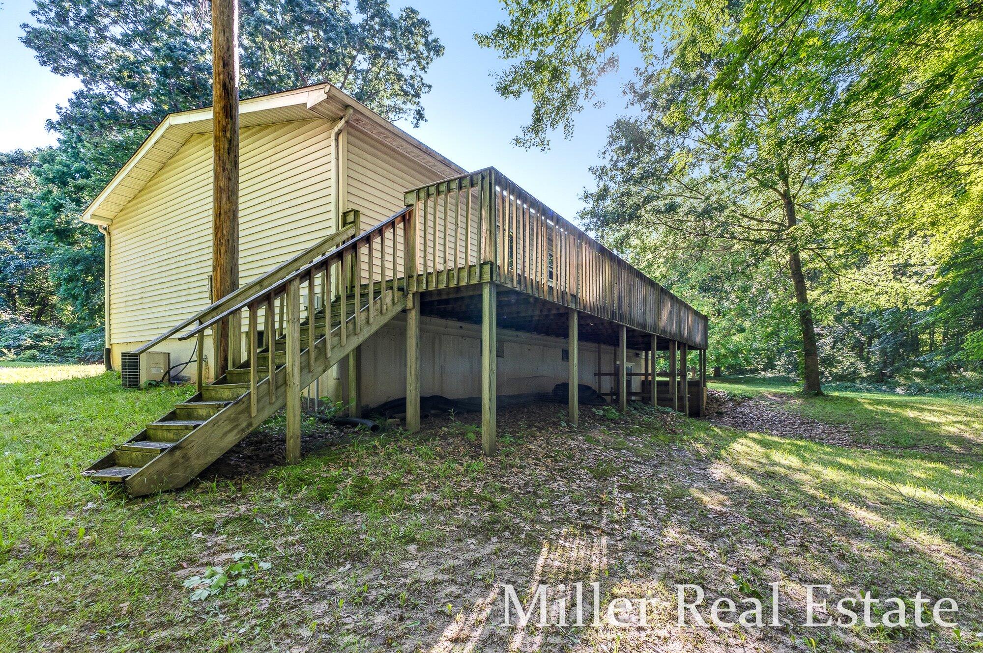 12780 North Avenue Property Photo 28
