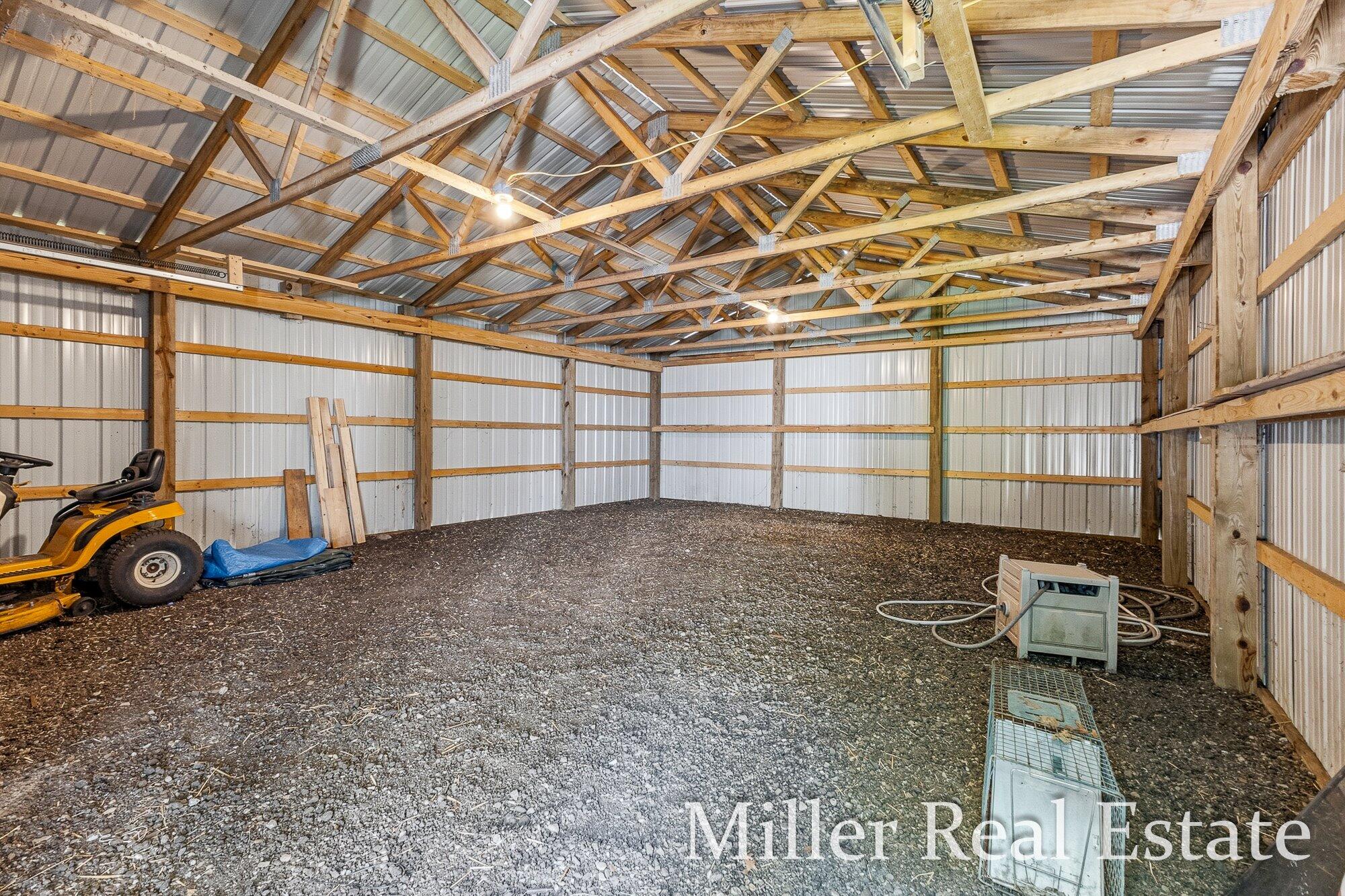 12780 North Avenue Property Photo 34