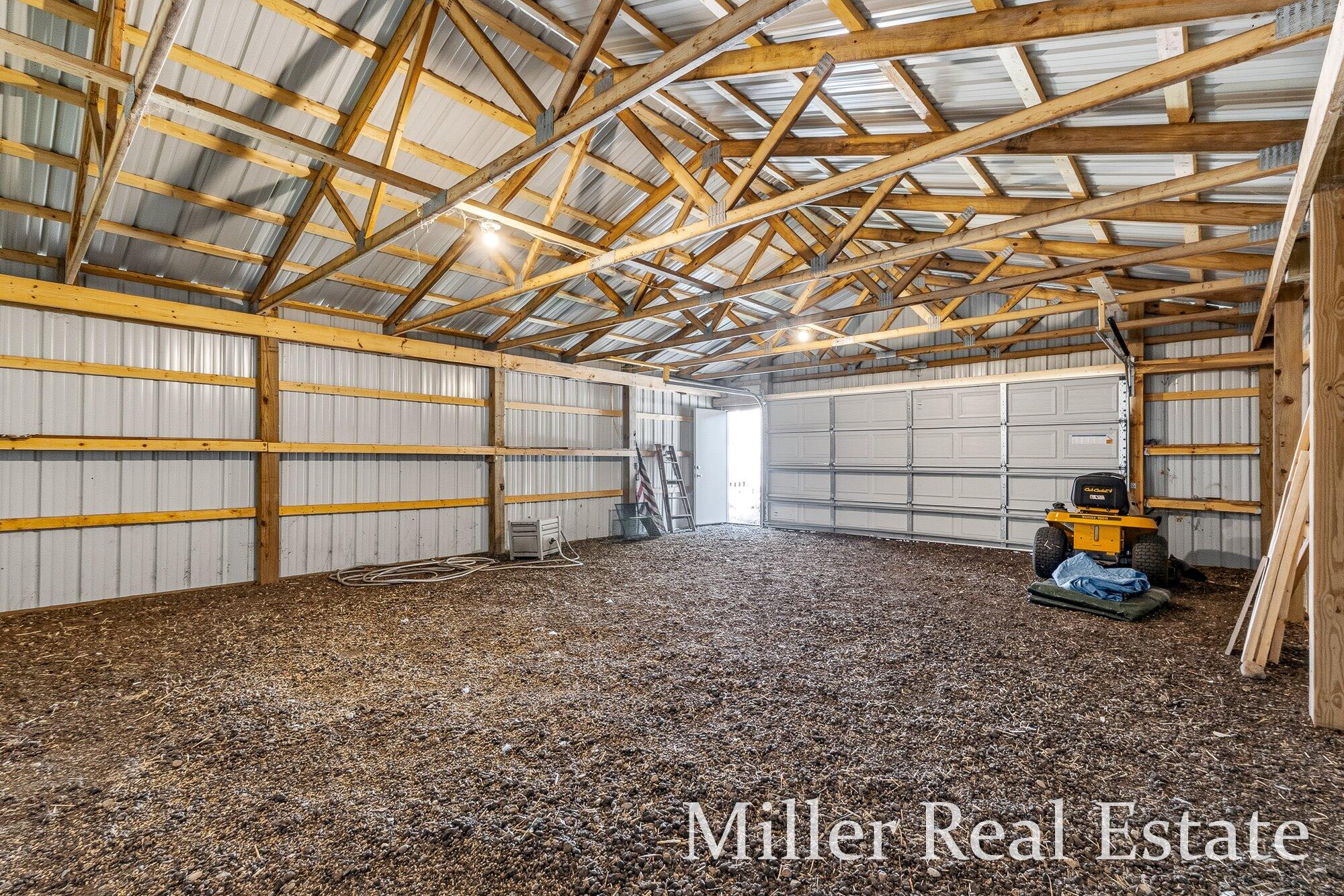 12780 North Avenue Property Photo 35
