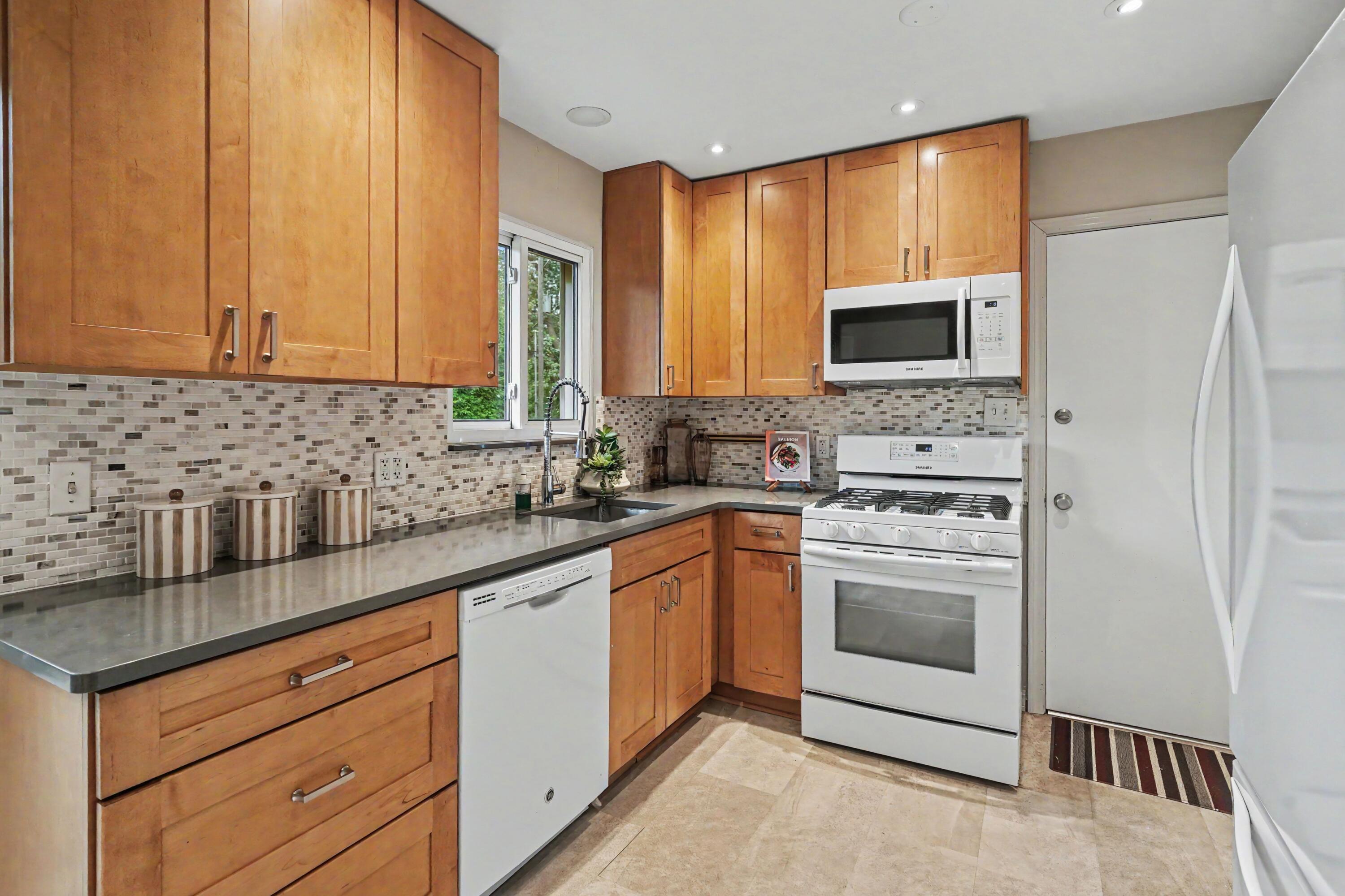 2857 Verle Avenue Property Photo 10
