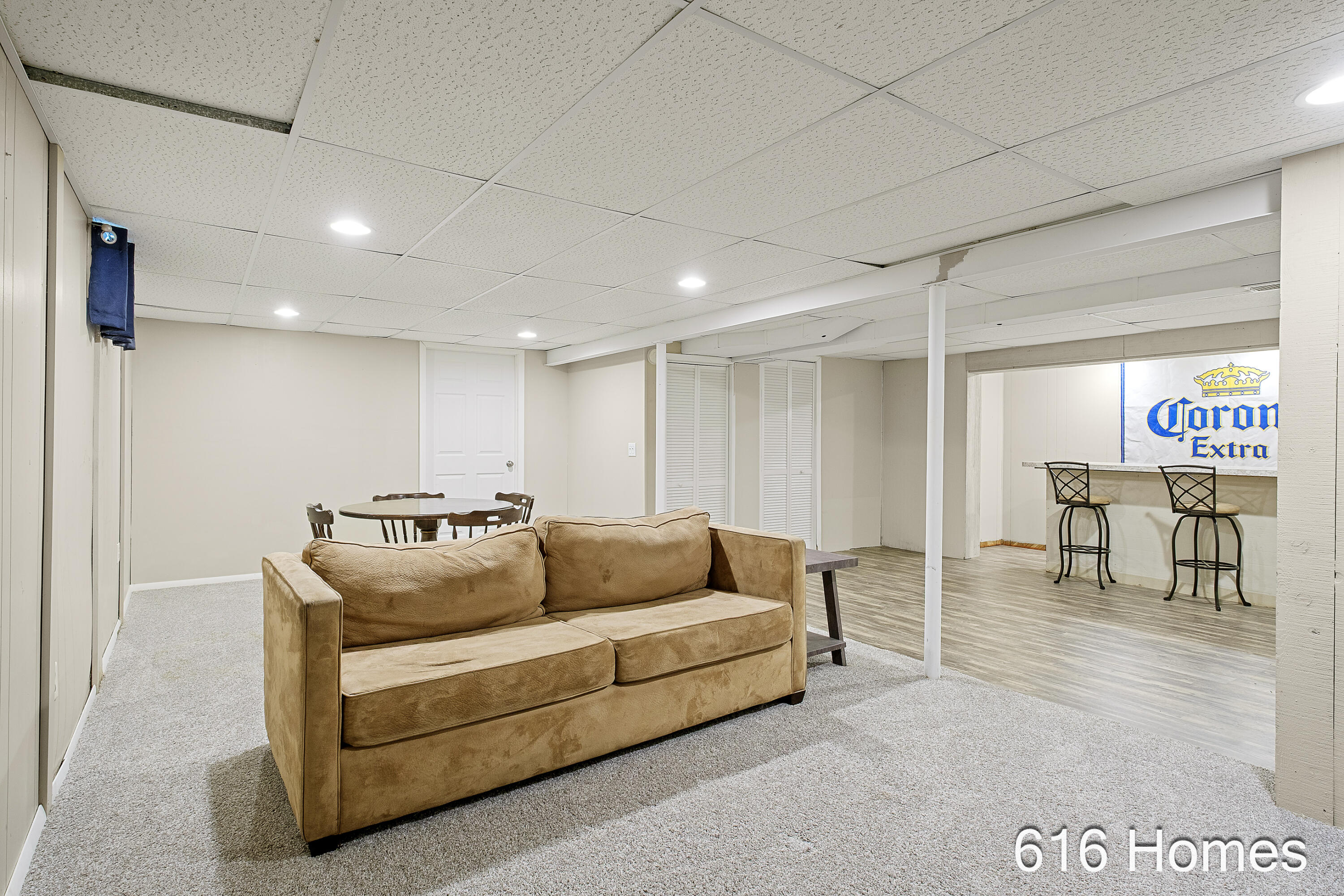 1911 Benjamin Avenue Ne Property Photo 21