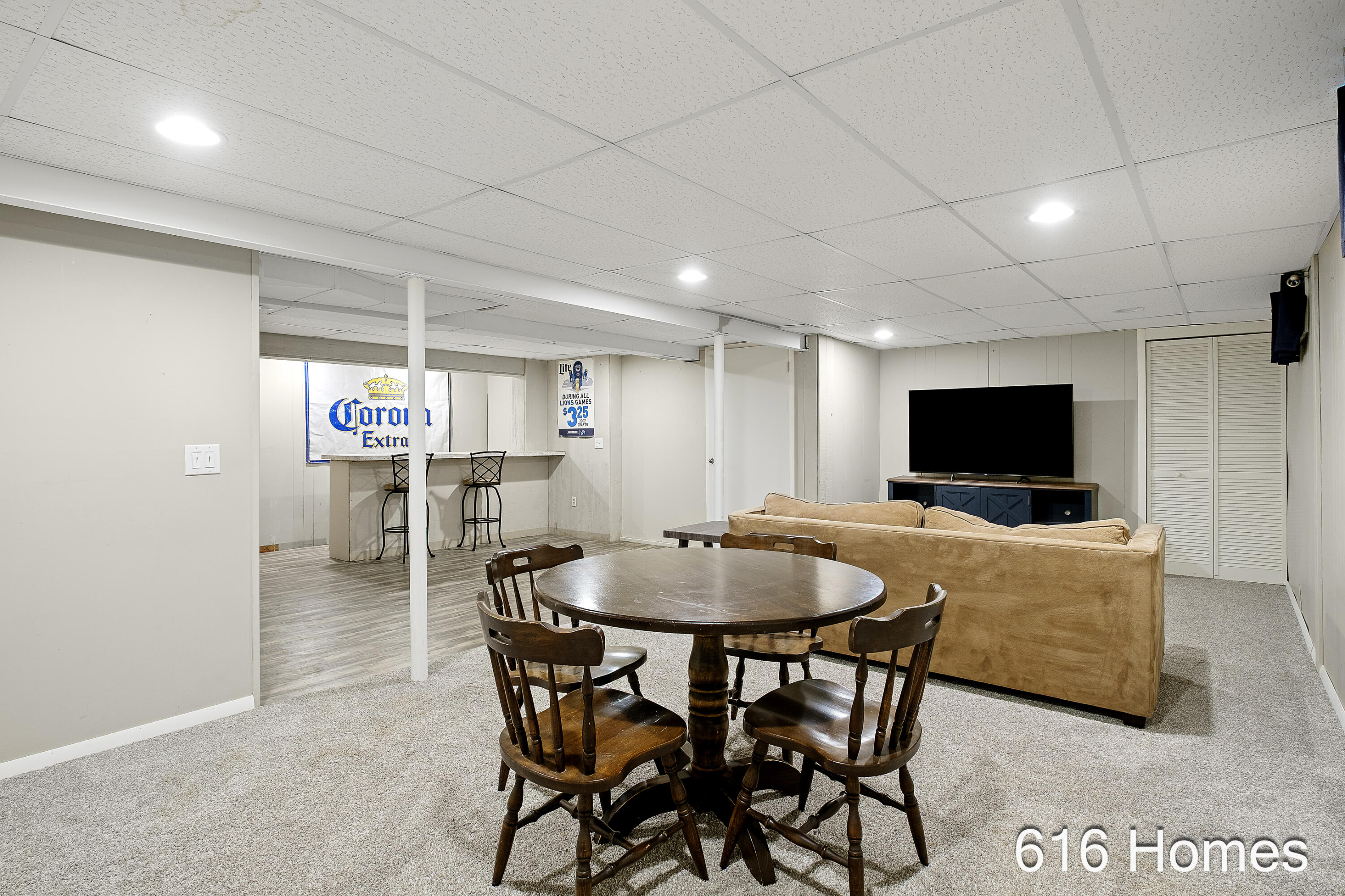 1911 Benjamin Avenue Ne Property Photo 23
