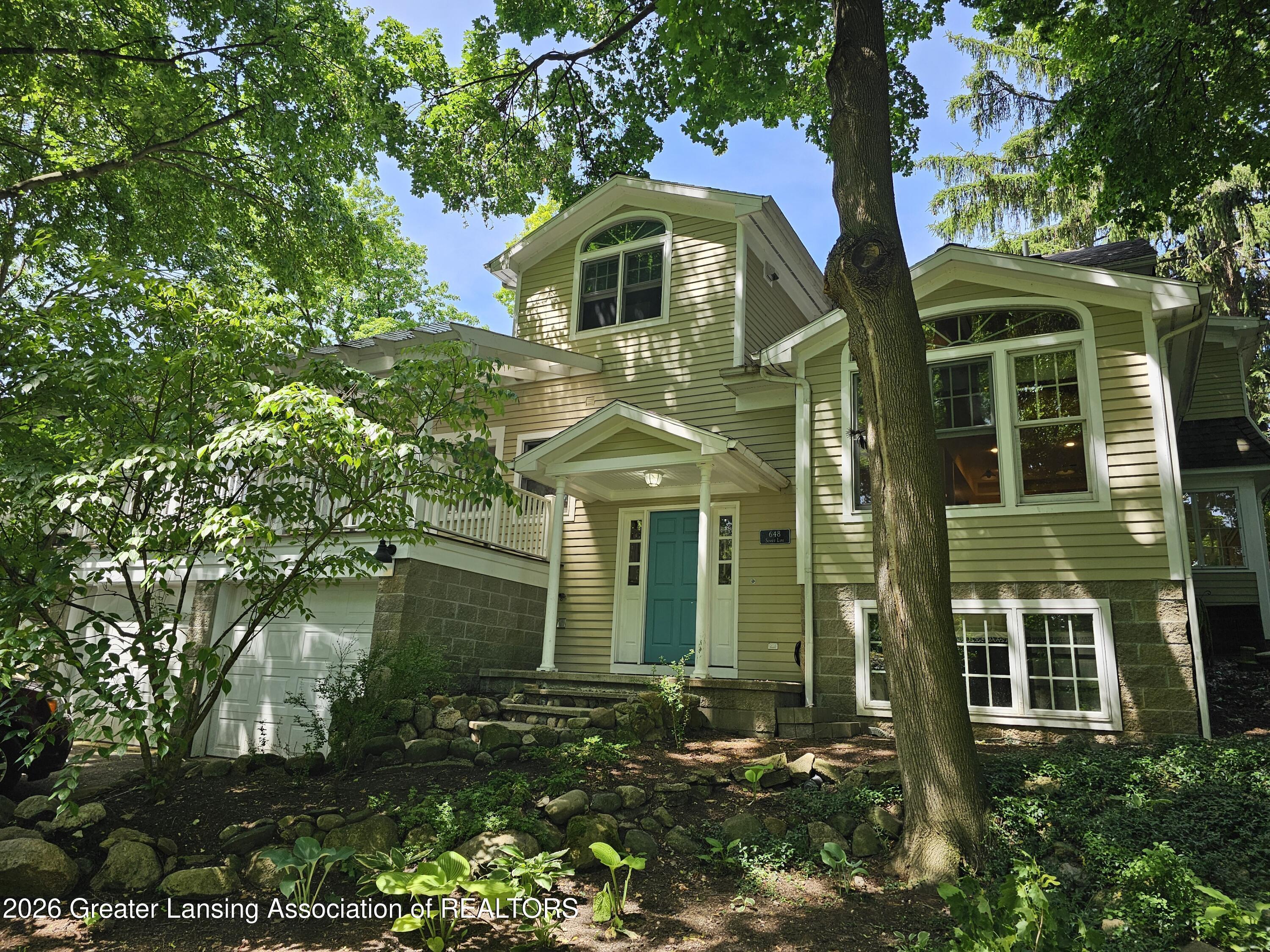 648 Sunset Lane Property Photo 1