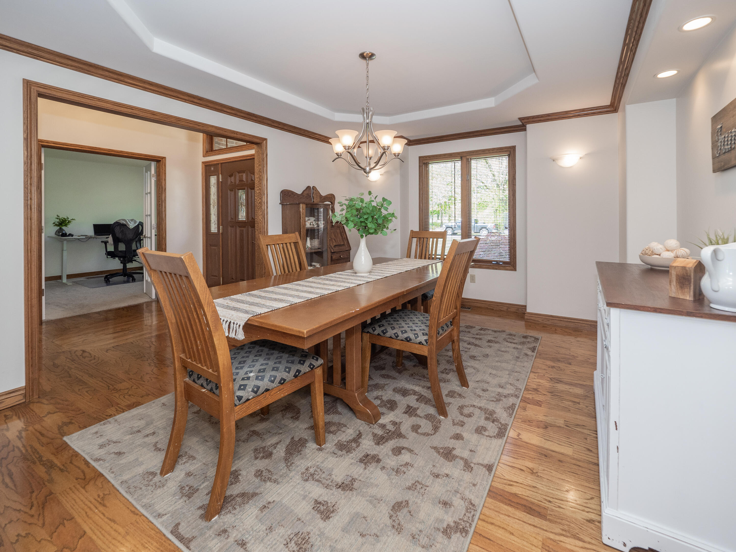 15915 Indian Valley Street Property Photo 21