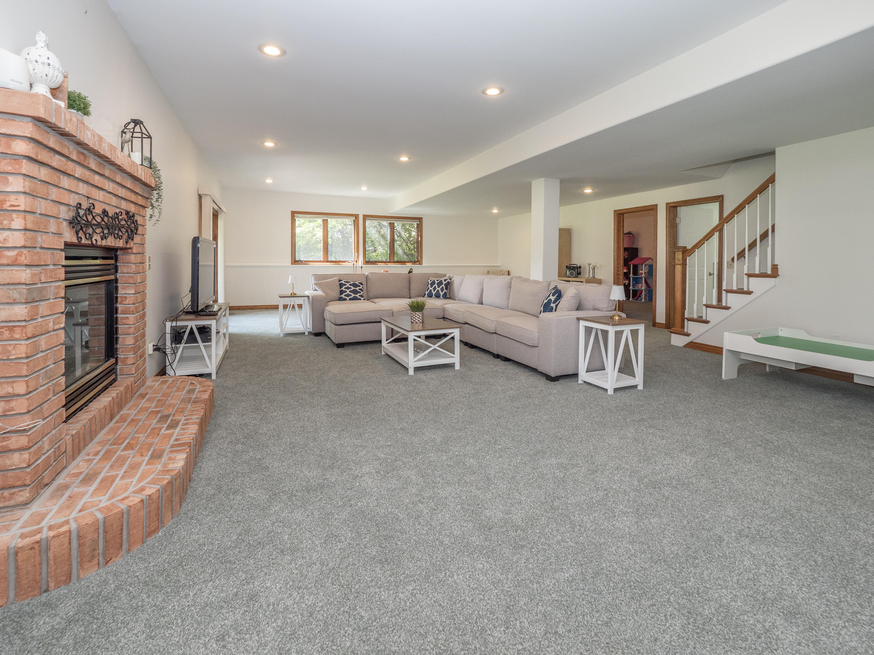 15915 Indian Valley Street Property Photo 36