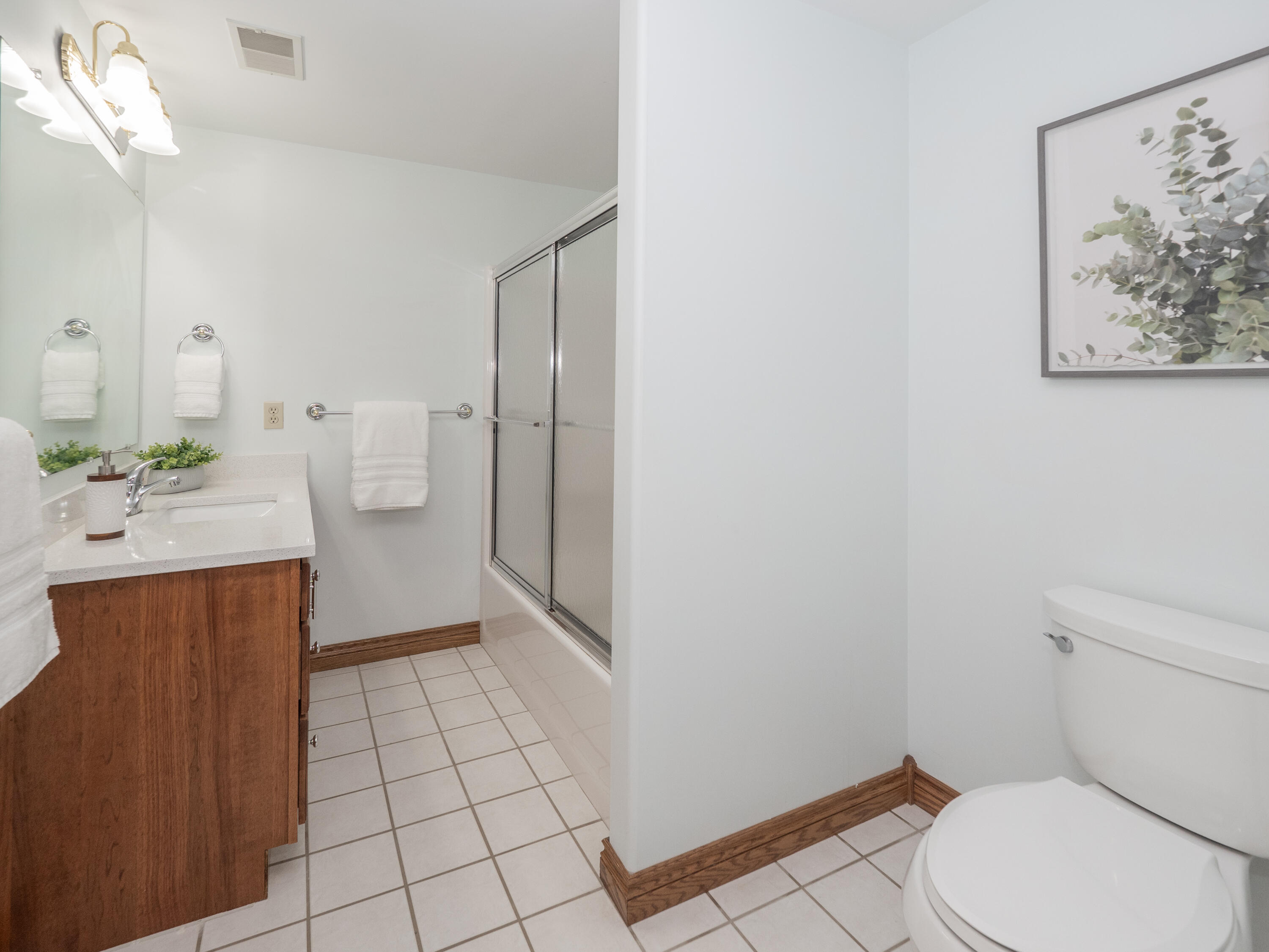 15915 Indian Valley Street Property Photo 40