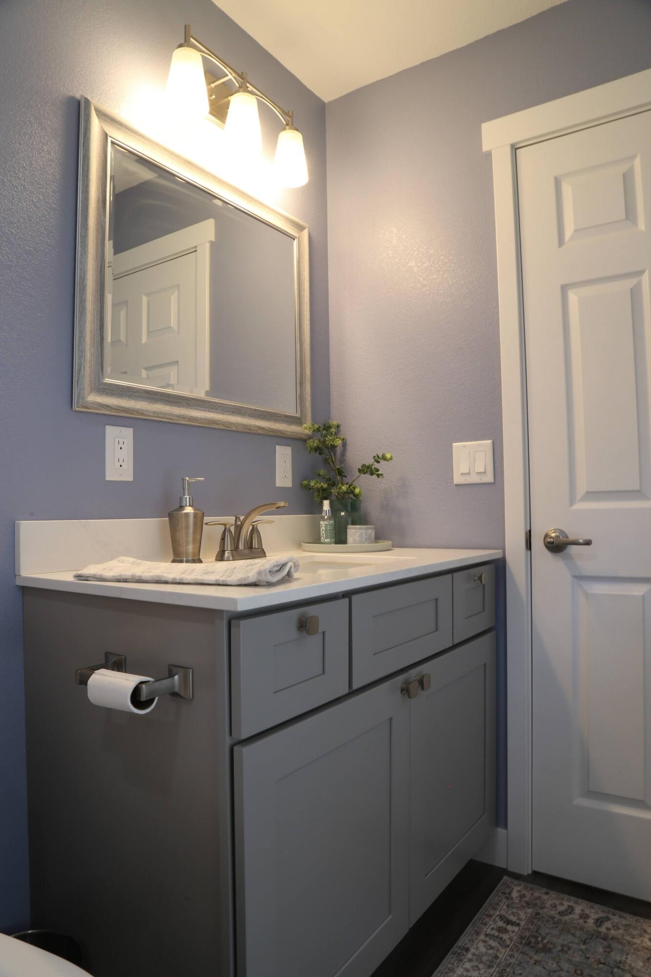 10797 E T Avenue Property Photo 14