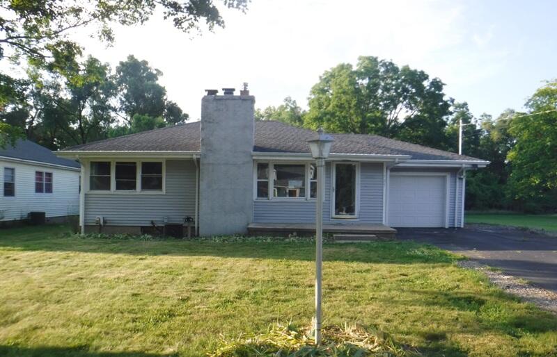 1525 E G Avenue Property Photo 1