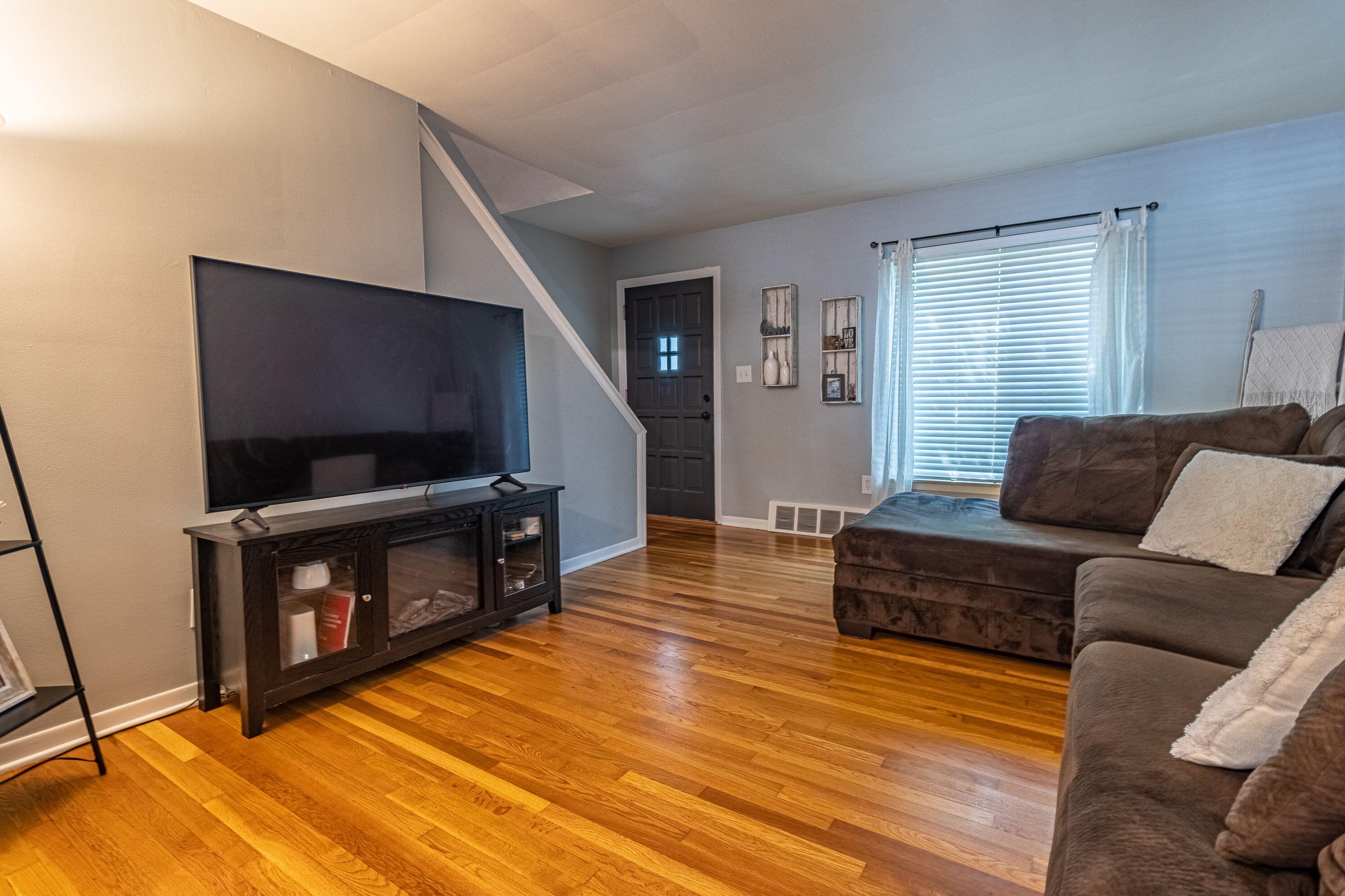 22960 Marter Road Property Photo 10