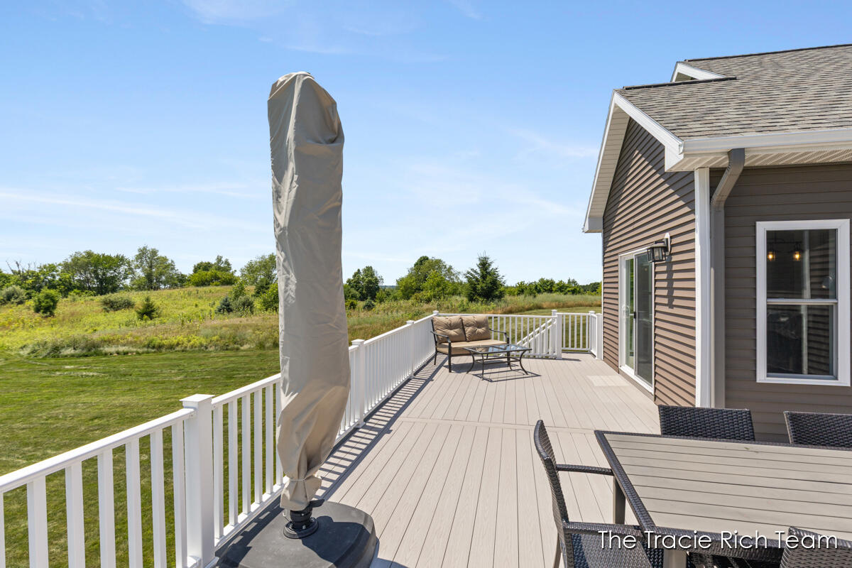5930 12 Mile Road Ne Property Photo 56