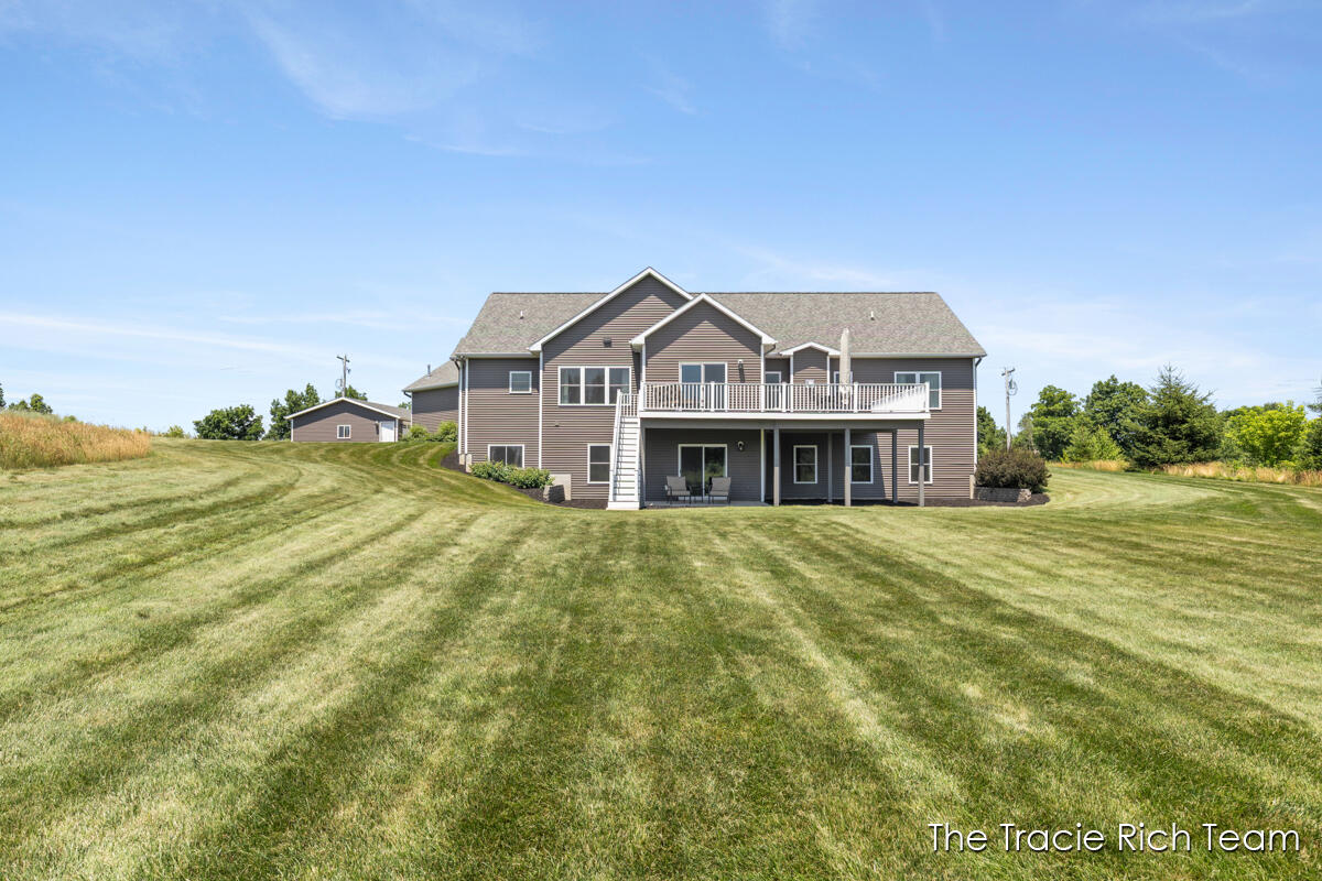 5930 12 Mile Road Ne Property Photo 60