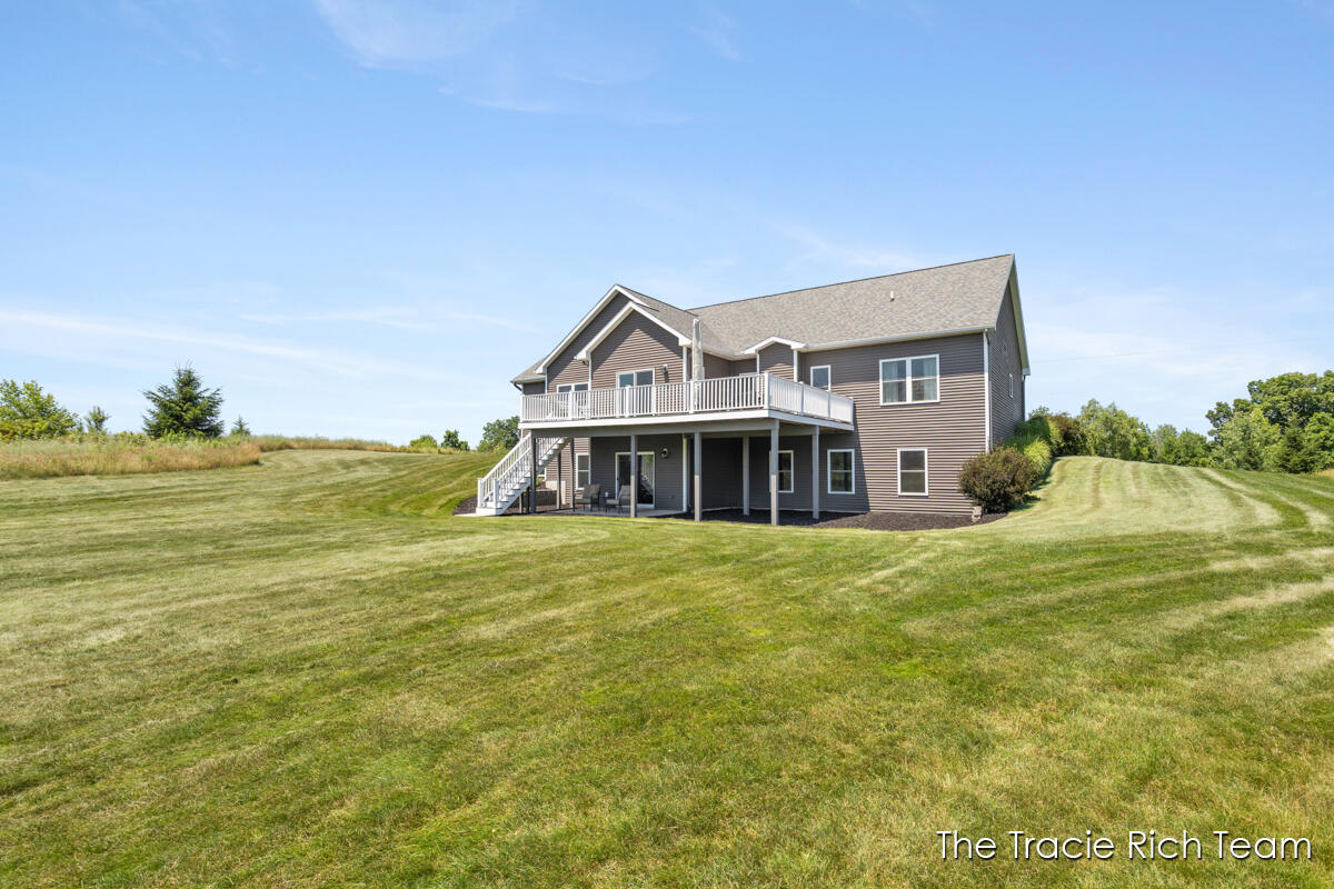 5930 12 Mile Road Ne Property Photo 61