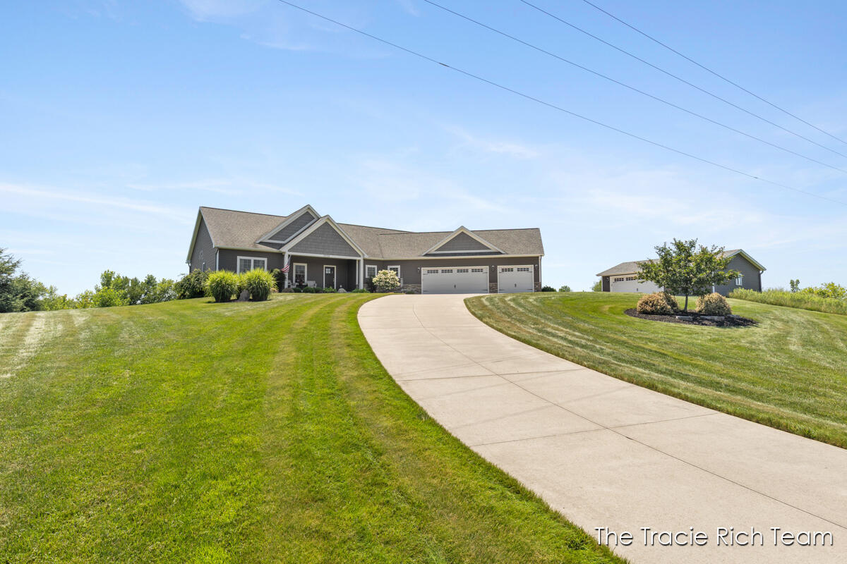 5930 12 Mile Road Ne Property Photo 64