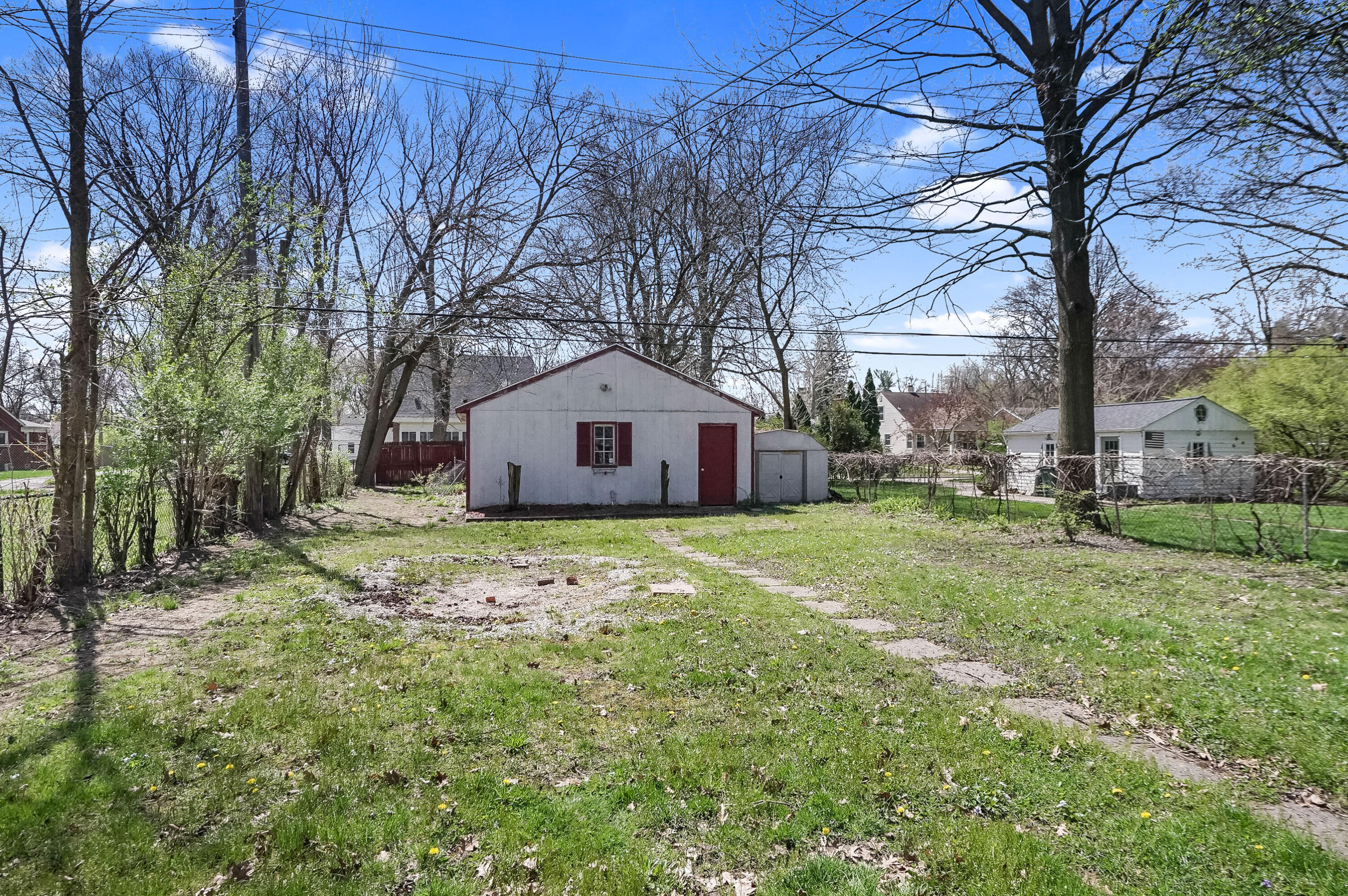 429 Royal Avenue Property Photo 16