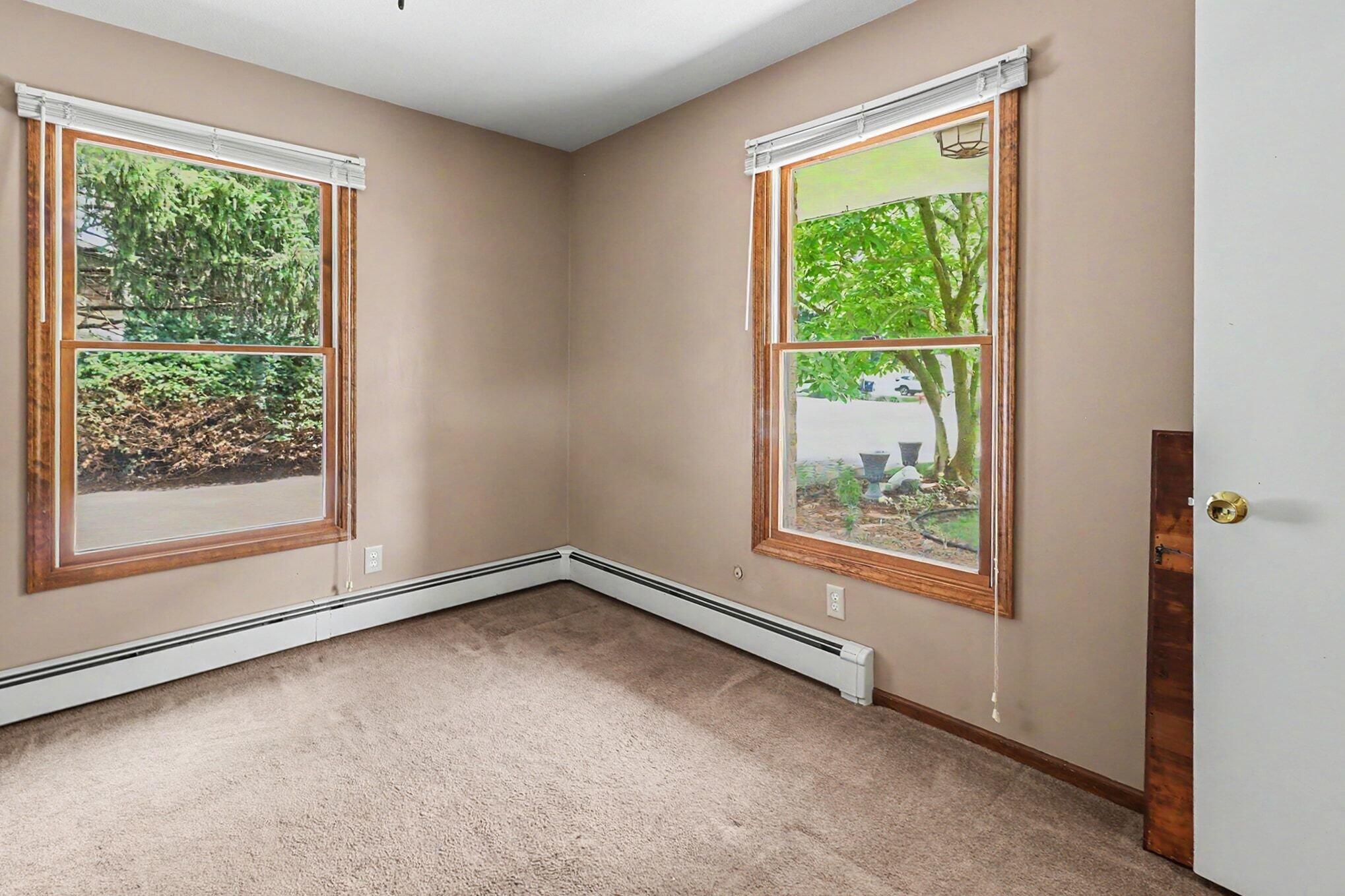 515 E Pine Street Property Photo 12