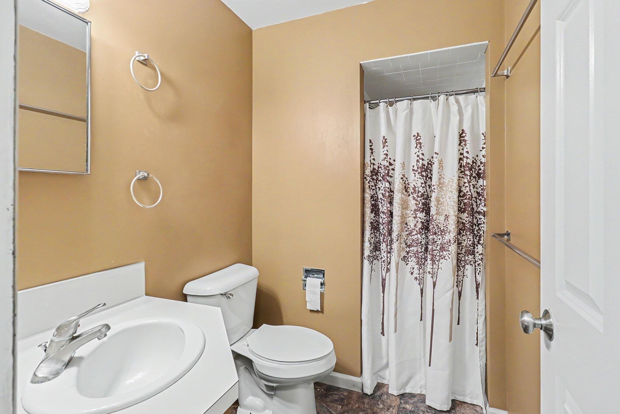 515 E Pine Street Property Photo 13