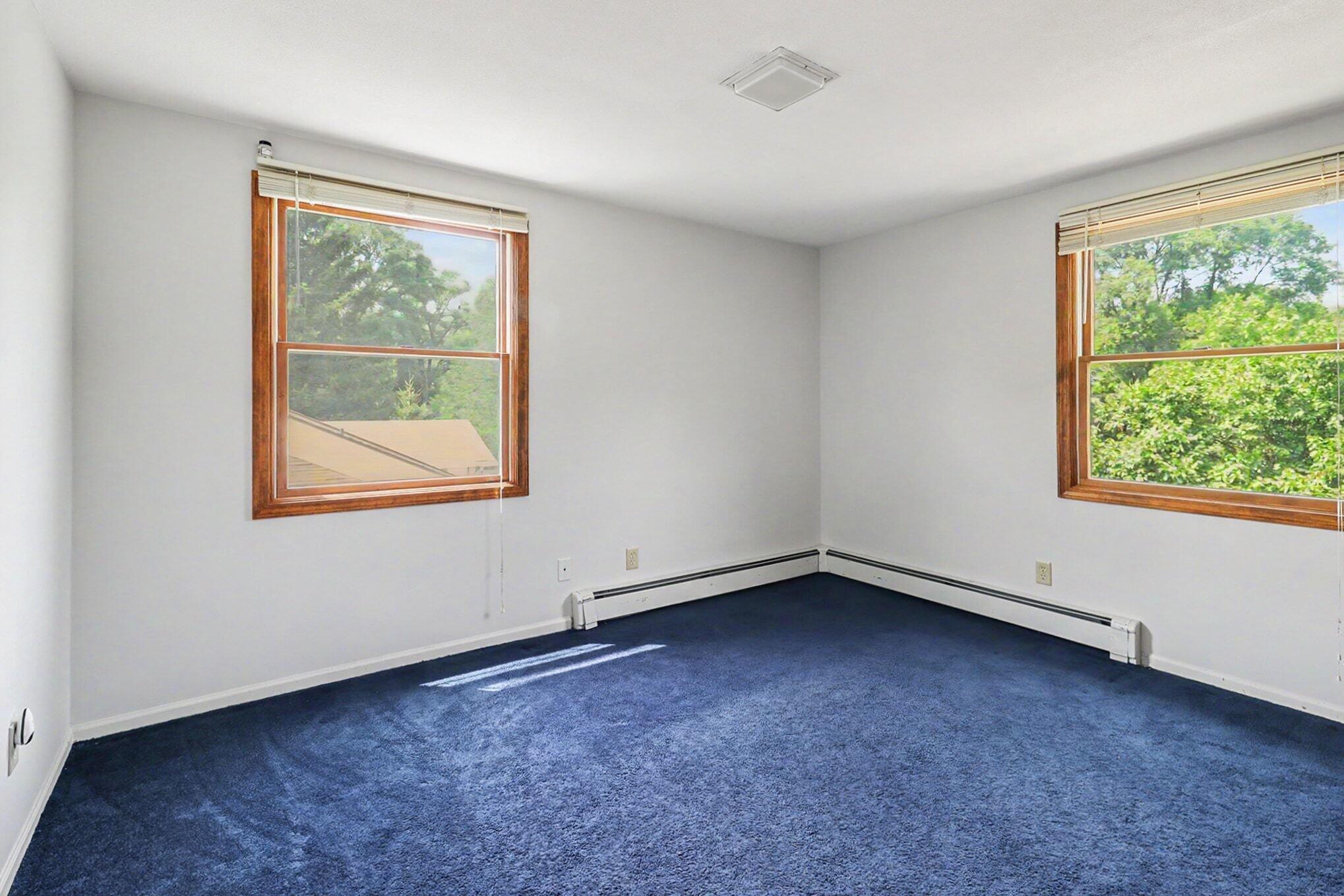 515 E Pine Street Property Photo 21