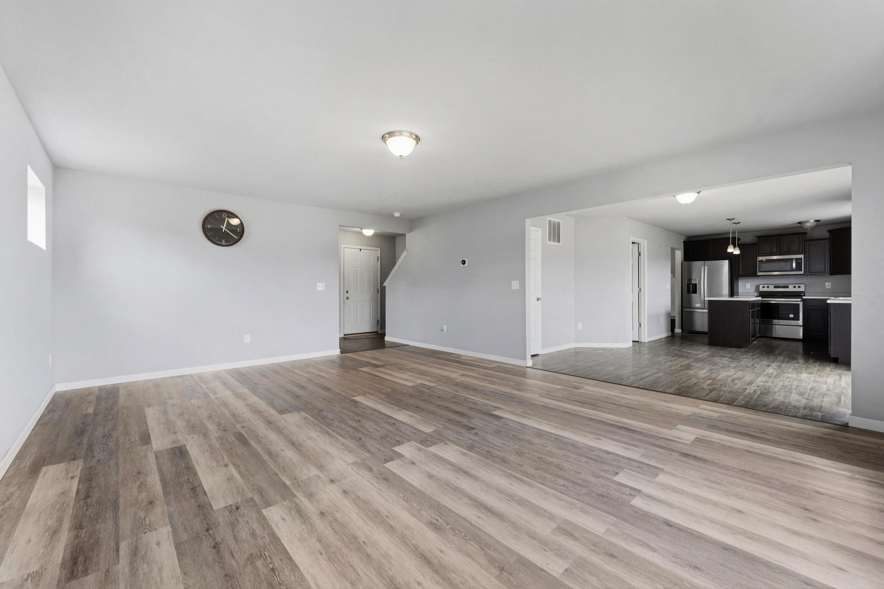 133 Turfway Park Property Photo 8