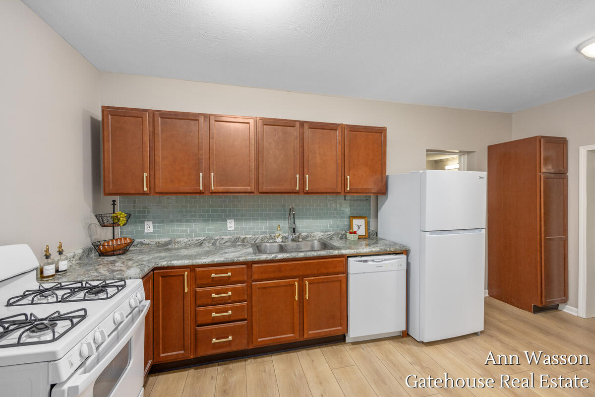 2737 Dane Street Property Photo 8
