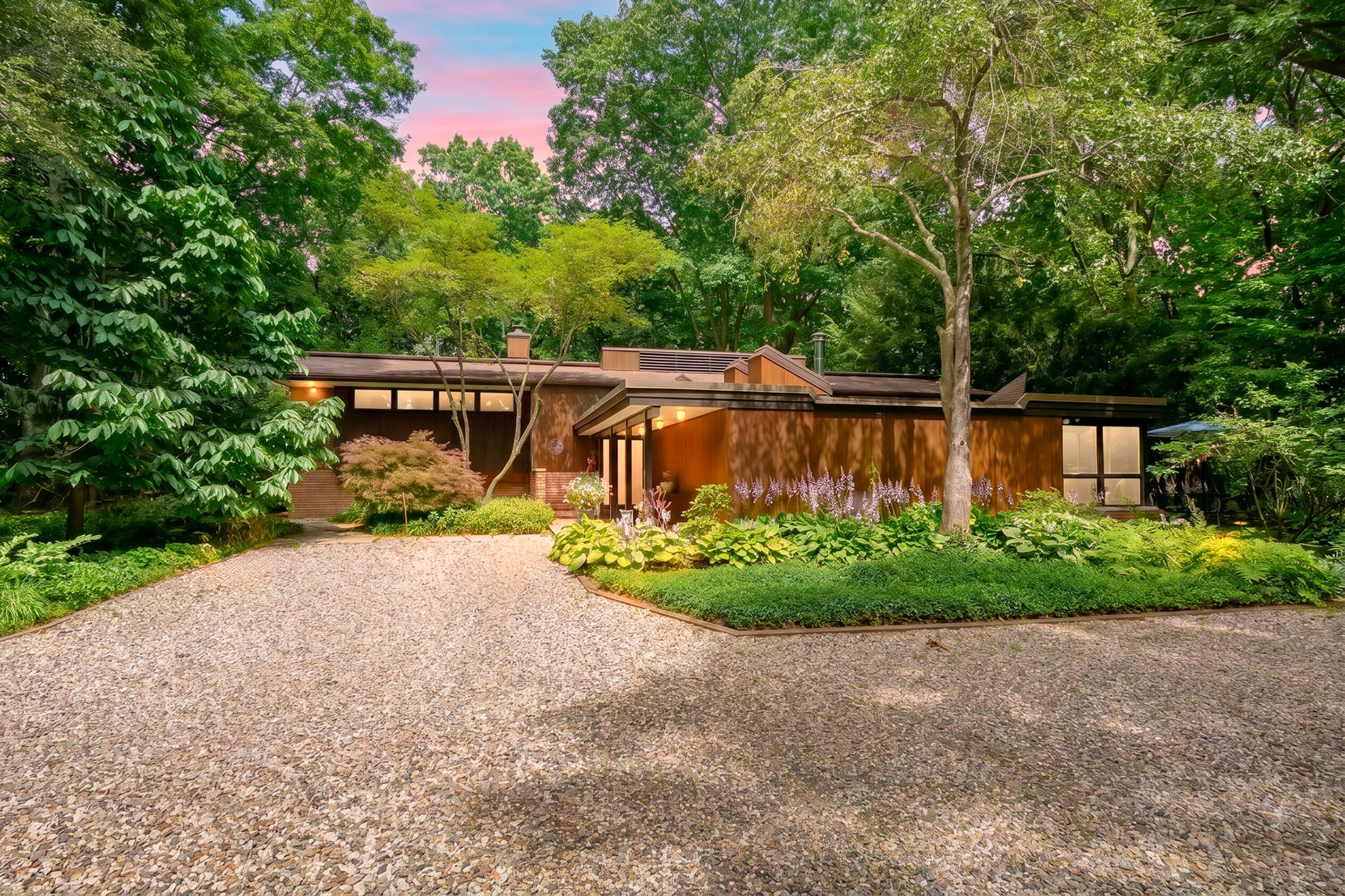 3818 Heights Drive