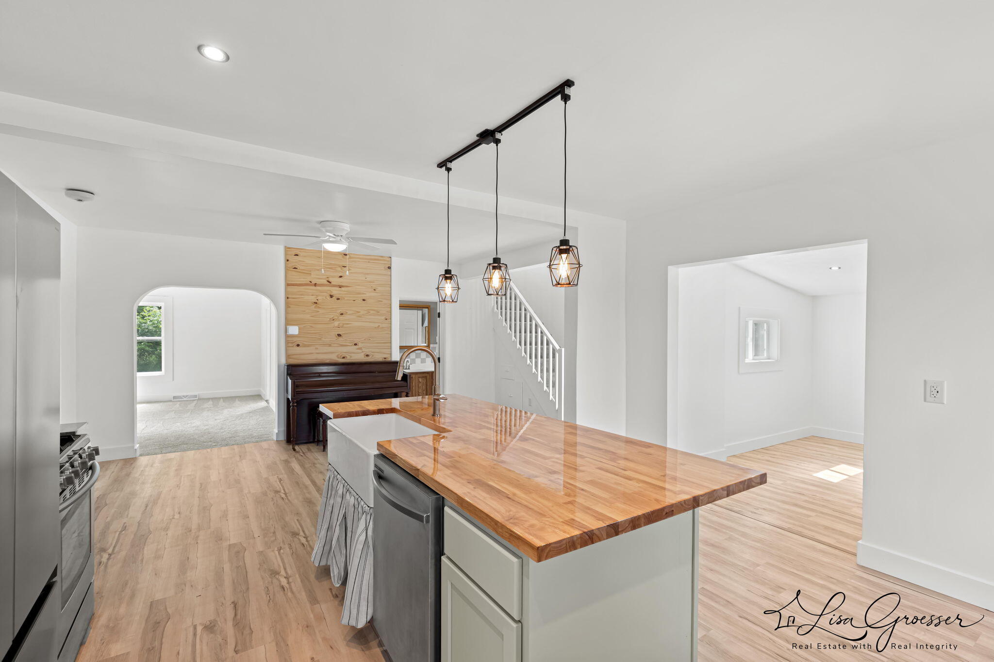 6621 Tamarack Road Property Photo 9
