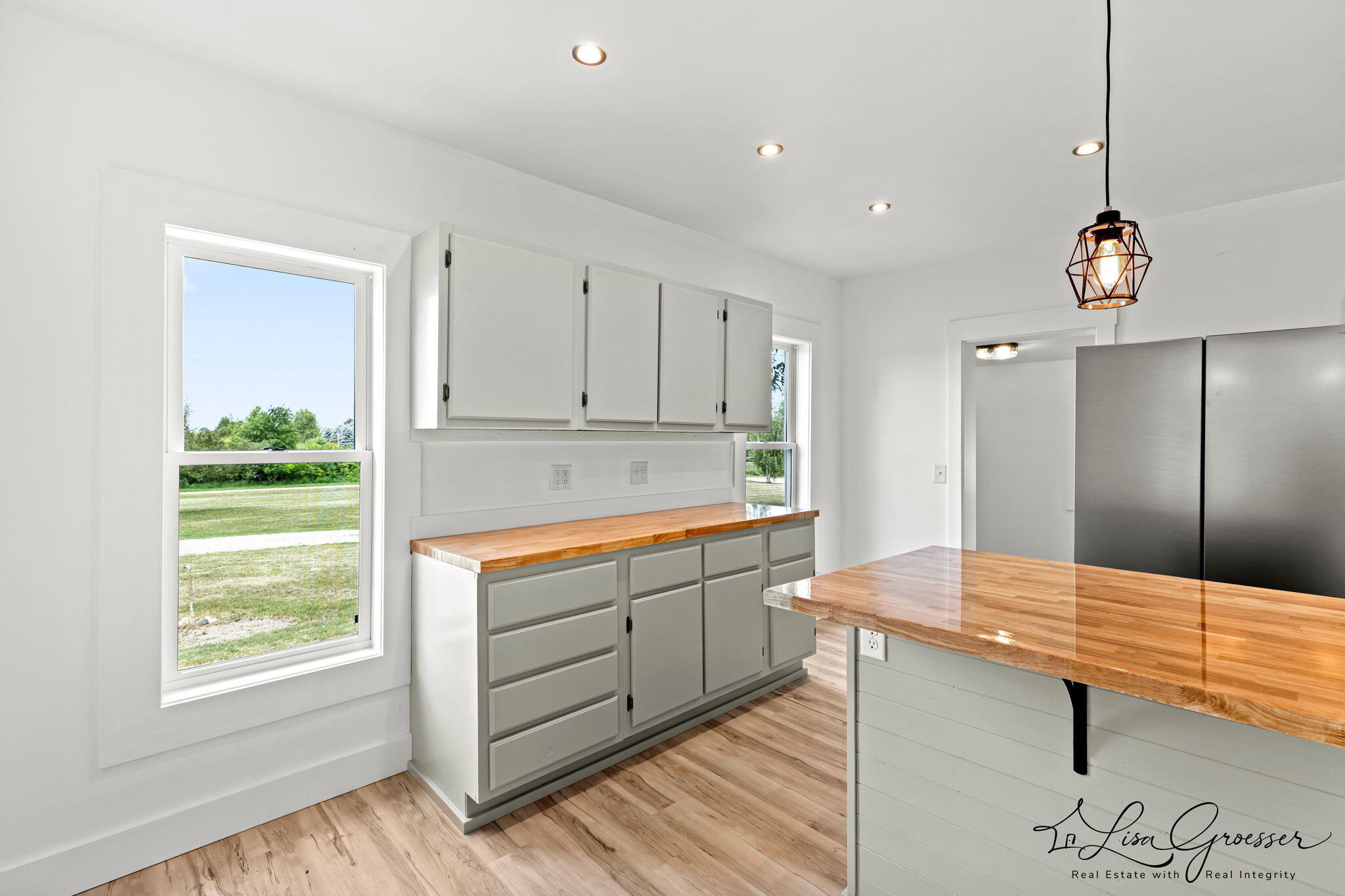 6621 Tamarack Road Property Photo 11